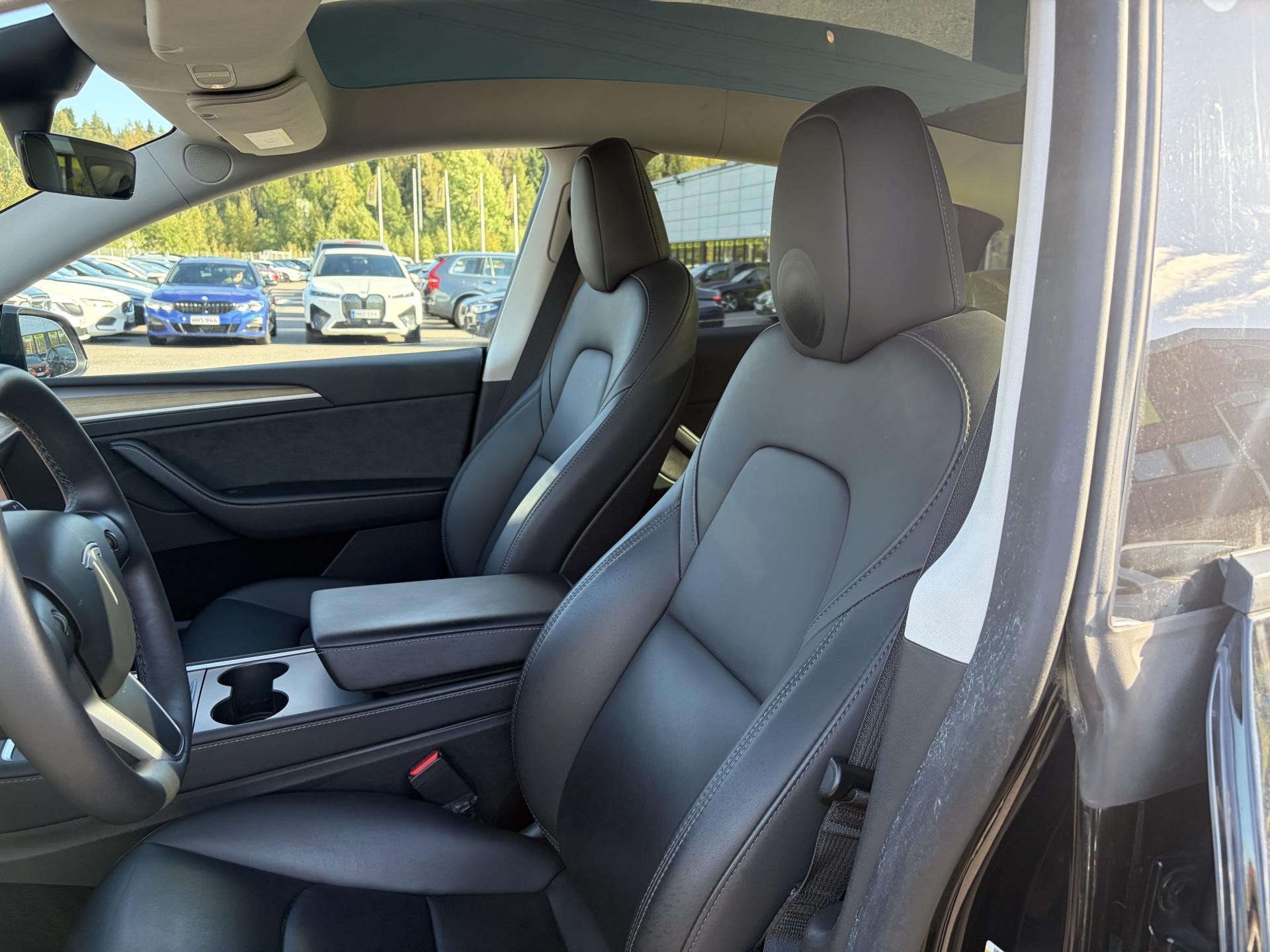Tesla Model Y Long Range Dual Motor AWD 2023, kuva 7/30