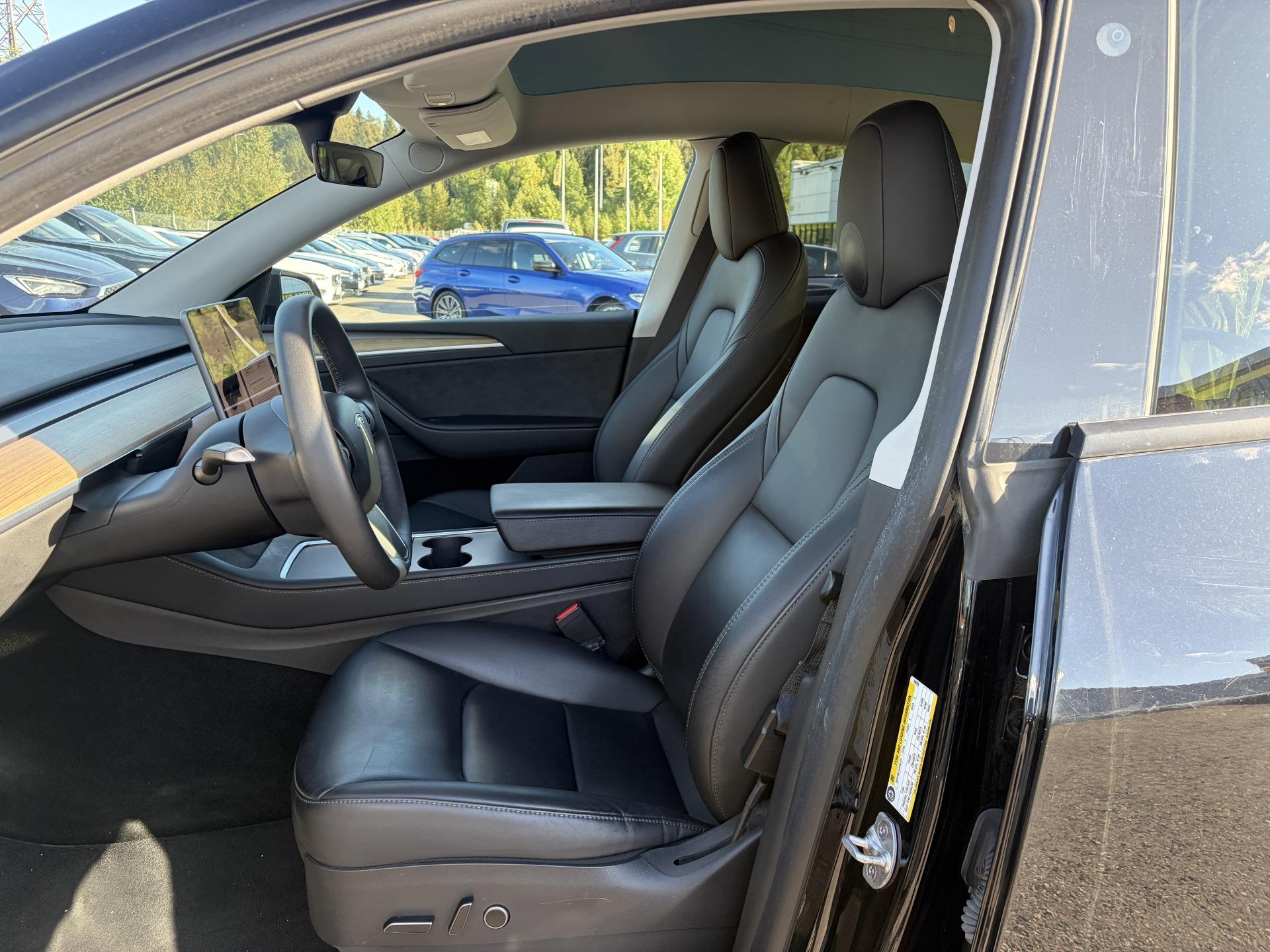 Tesla Model Y Long Range Dual Motor AWD 2023, kuva 6/30
