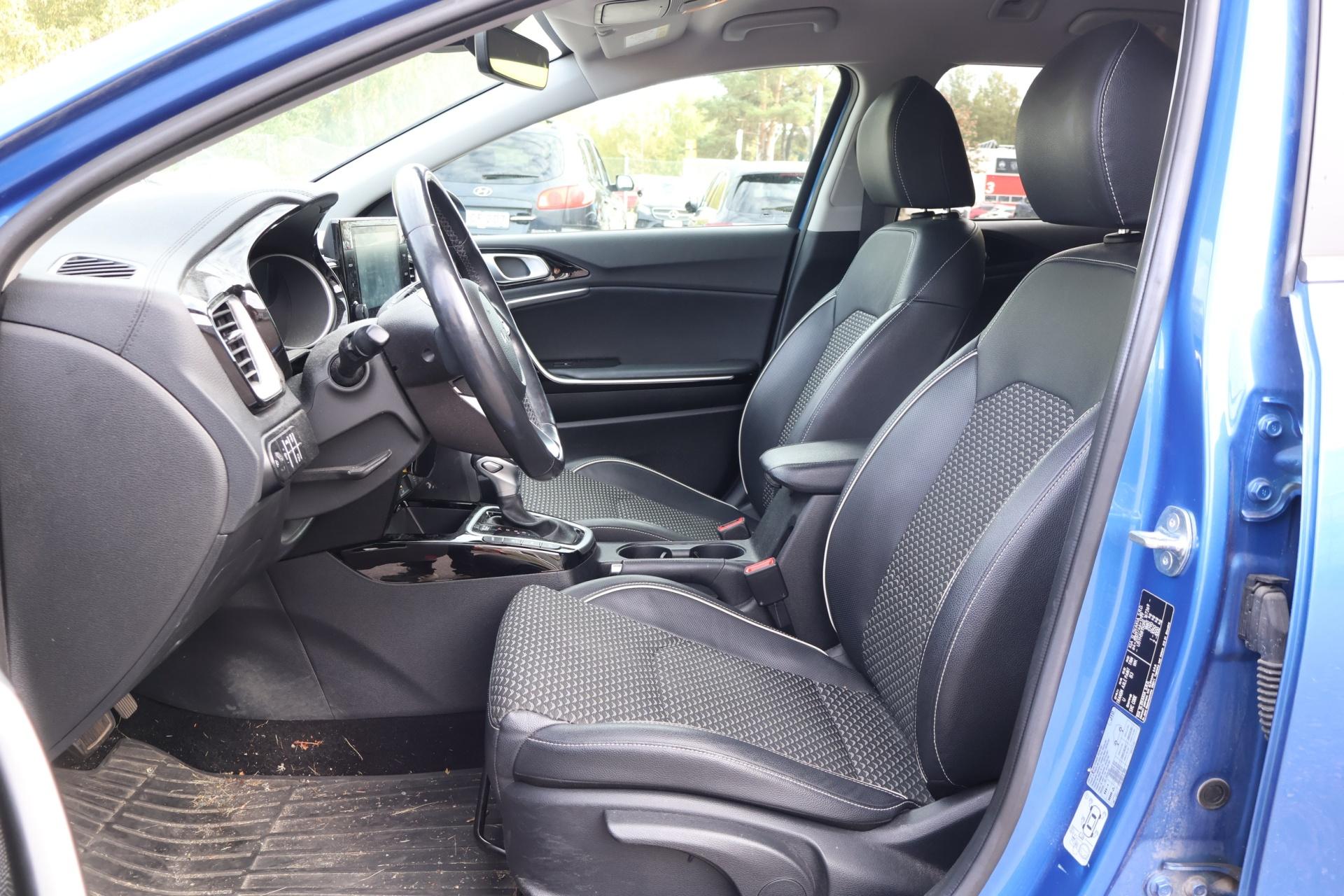 Kia Ceed 1,5 T-GDI 160hv EX SW DCT 2023, photo 7/24