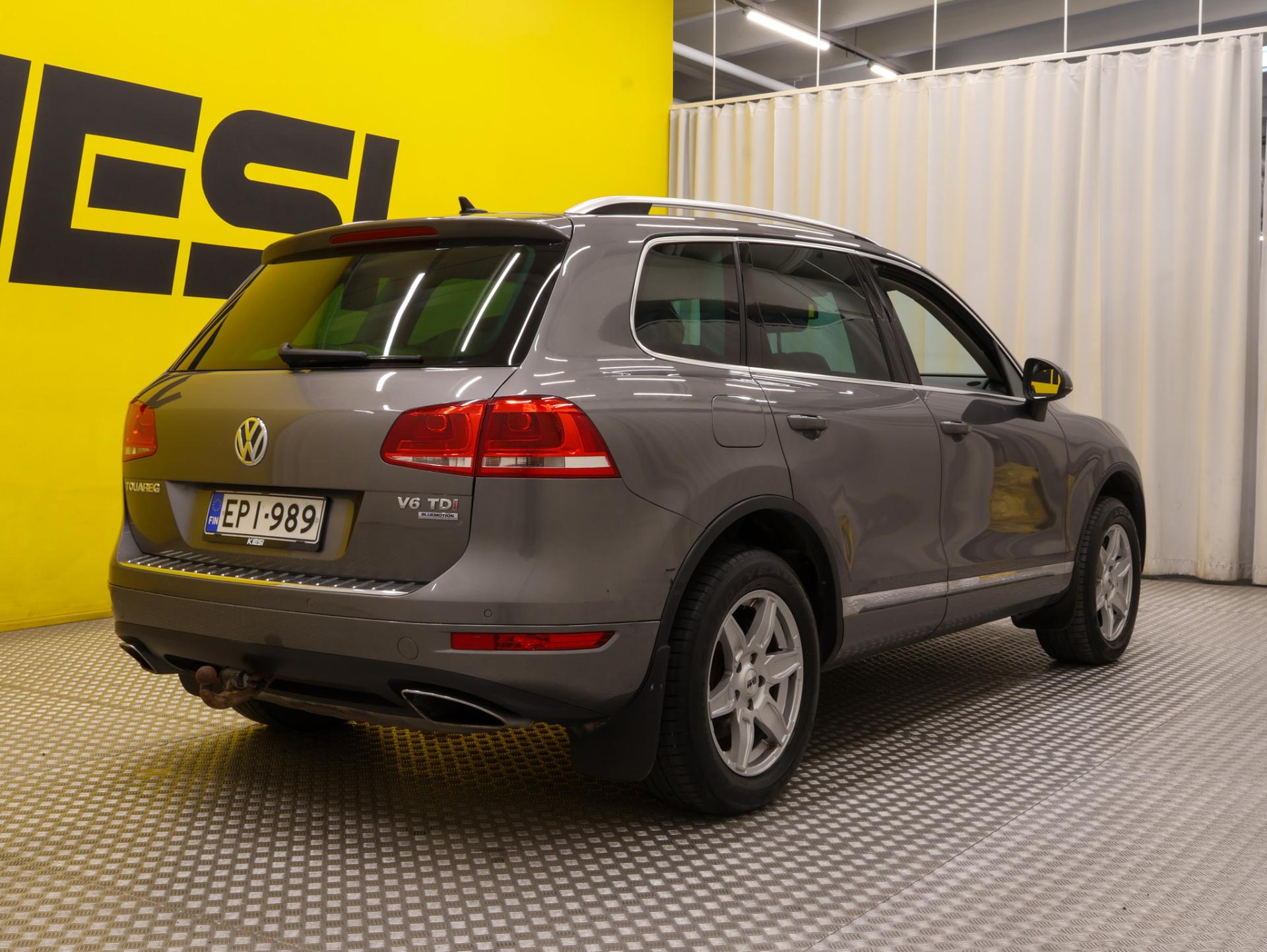 Volkswagen Touareg 2011, kuva 2/36