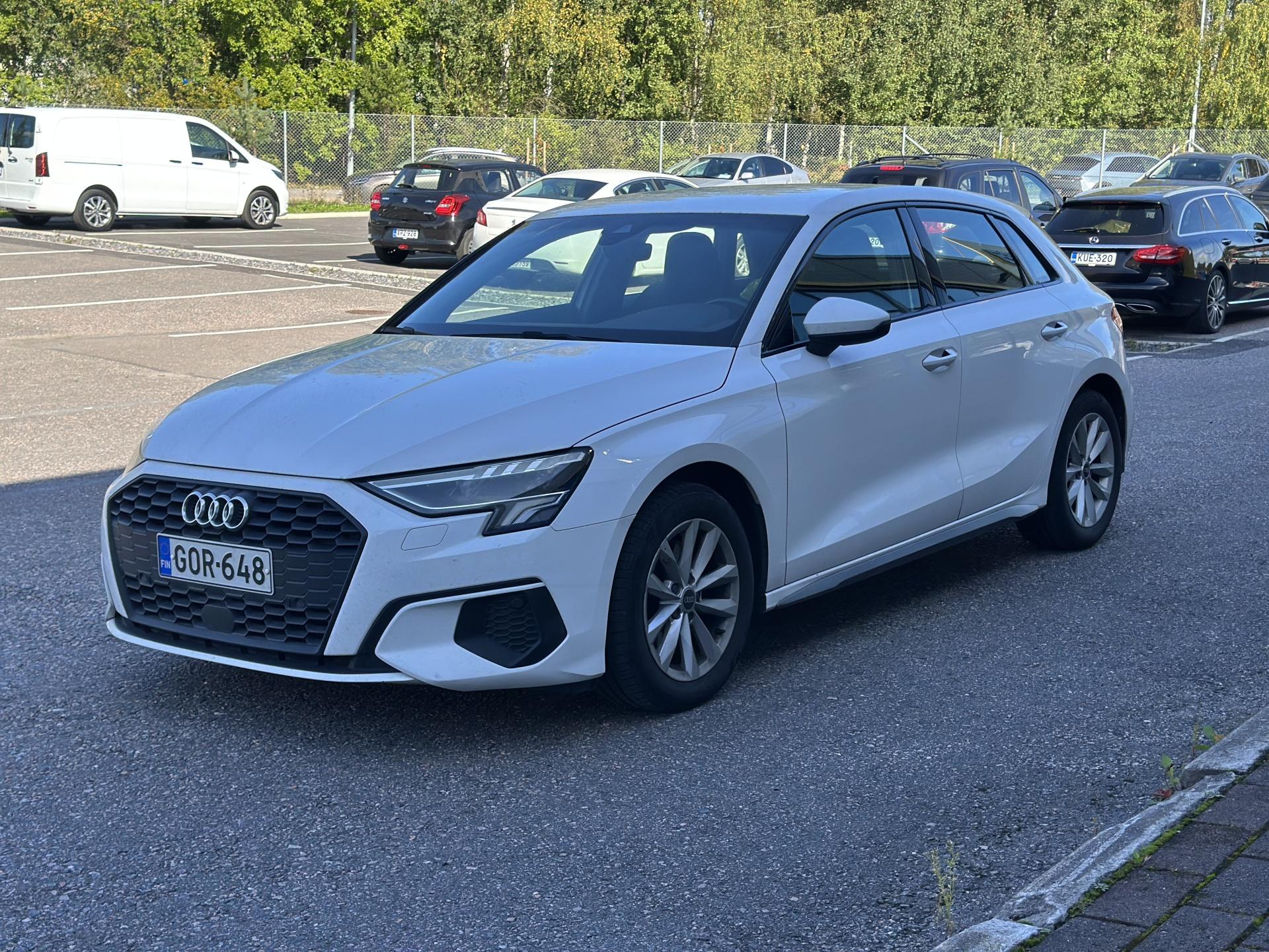 Pienoiskuva 3: 2021 Audi A3