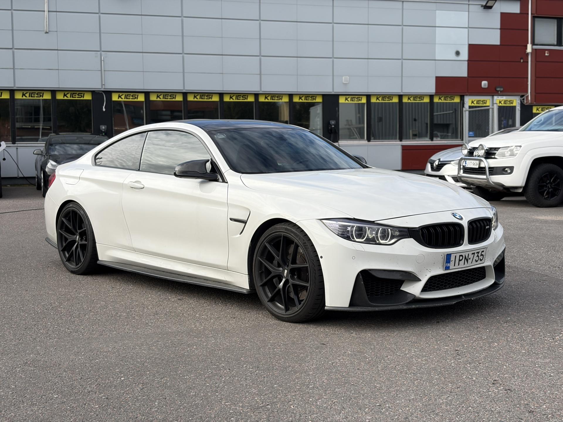 Pienoiskuva 3: 2014 BMW M4