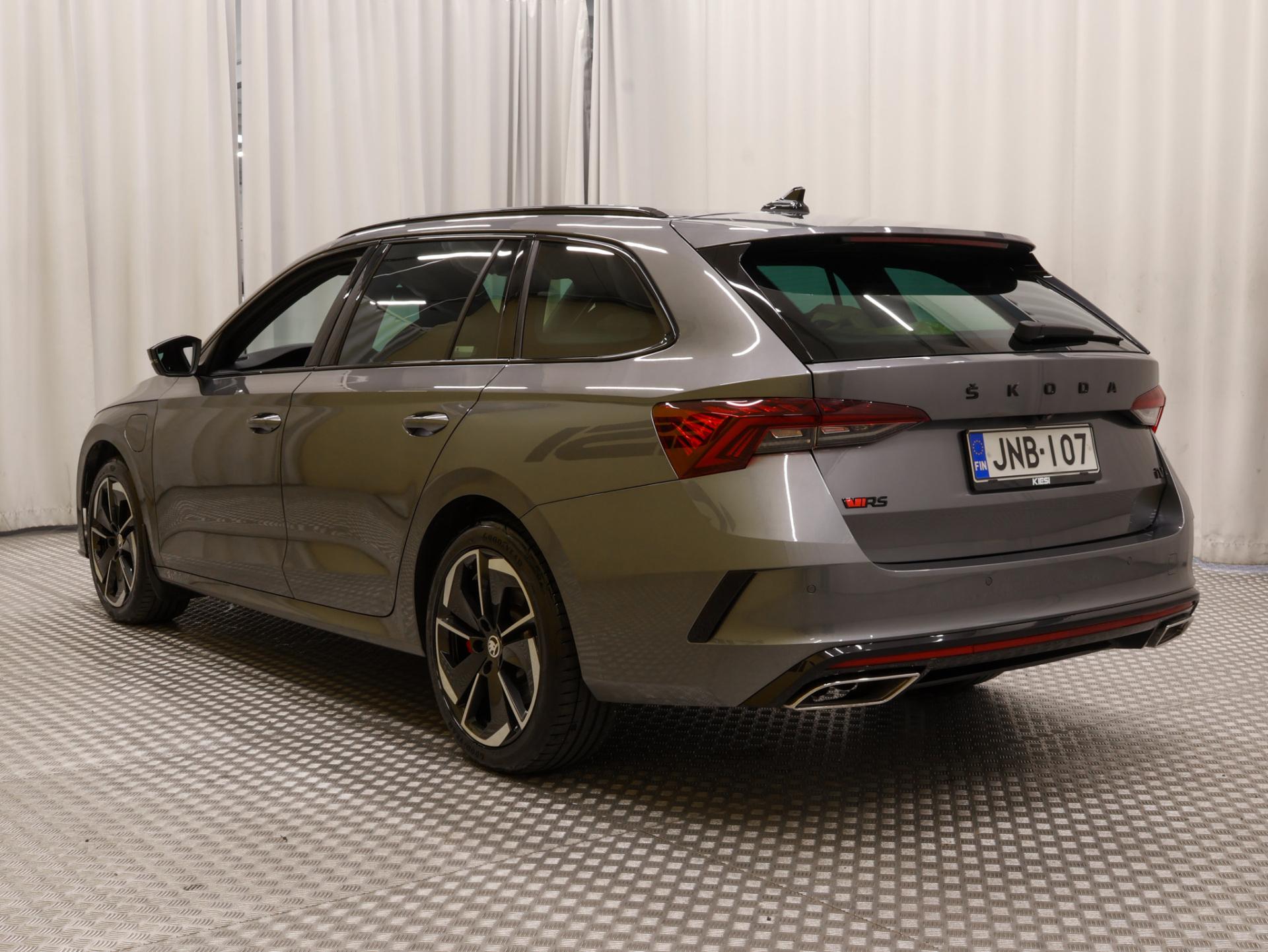 Skoda Octavia 2024, photo 5/38