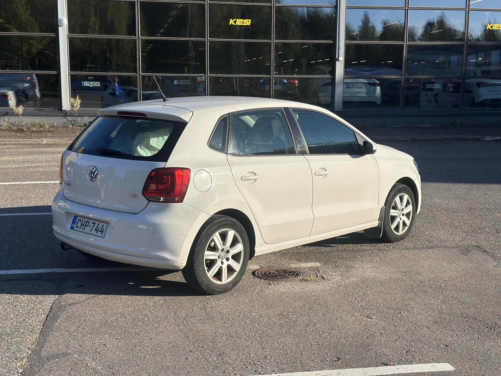 Näytä kaikki kuvat: 2011 Volkswagen Polo