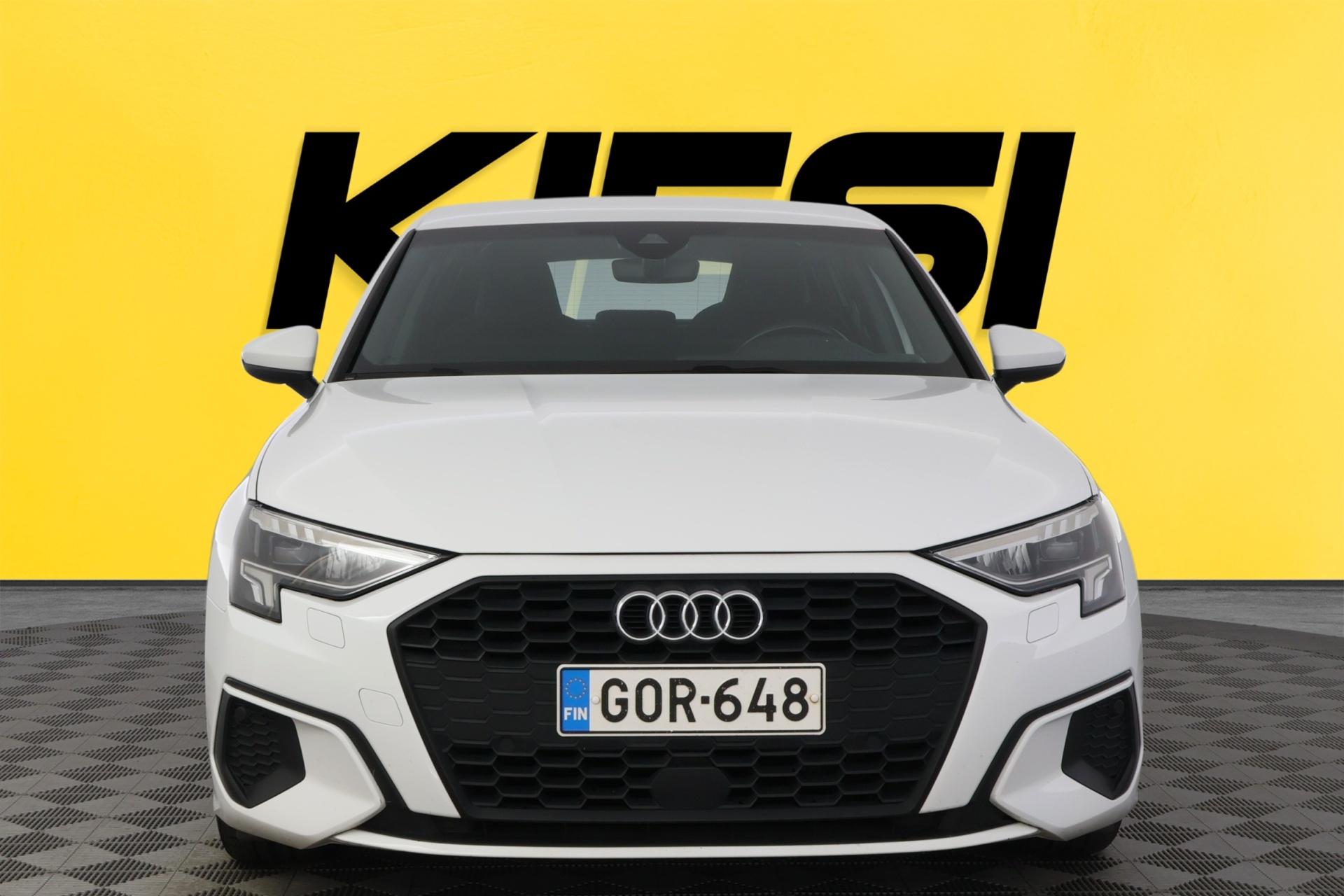 Audi A3 2021, photo 7/37