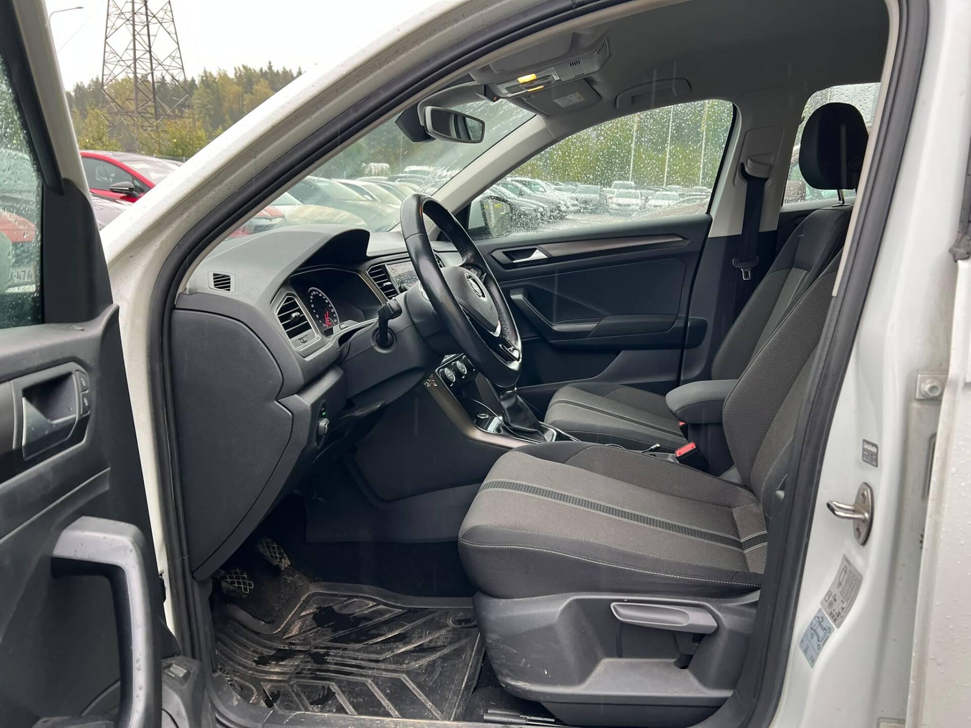 Volkswagen T-Roc 2018, kuva 6/11