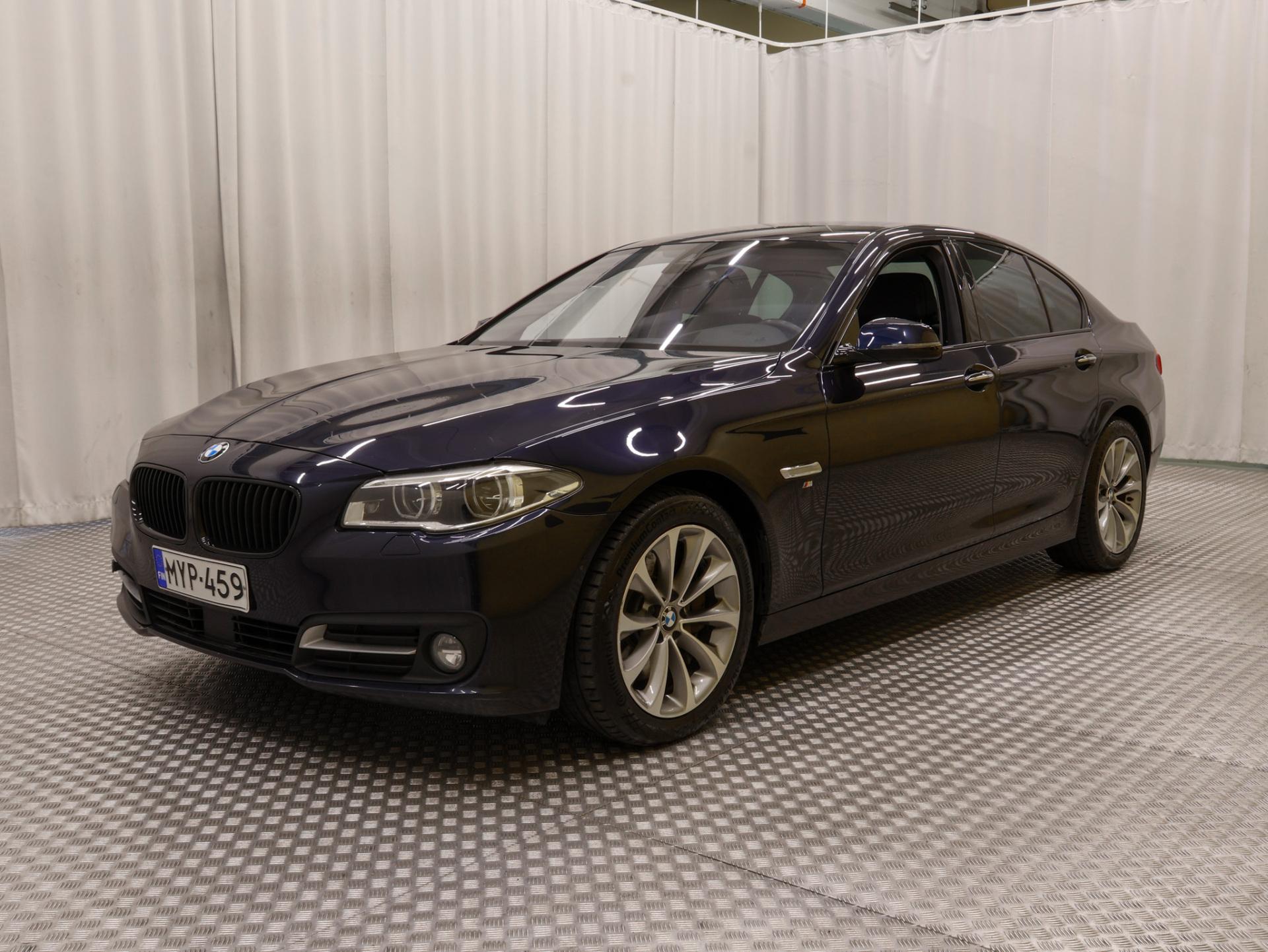 BMW 530 2015, photo 6/43