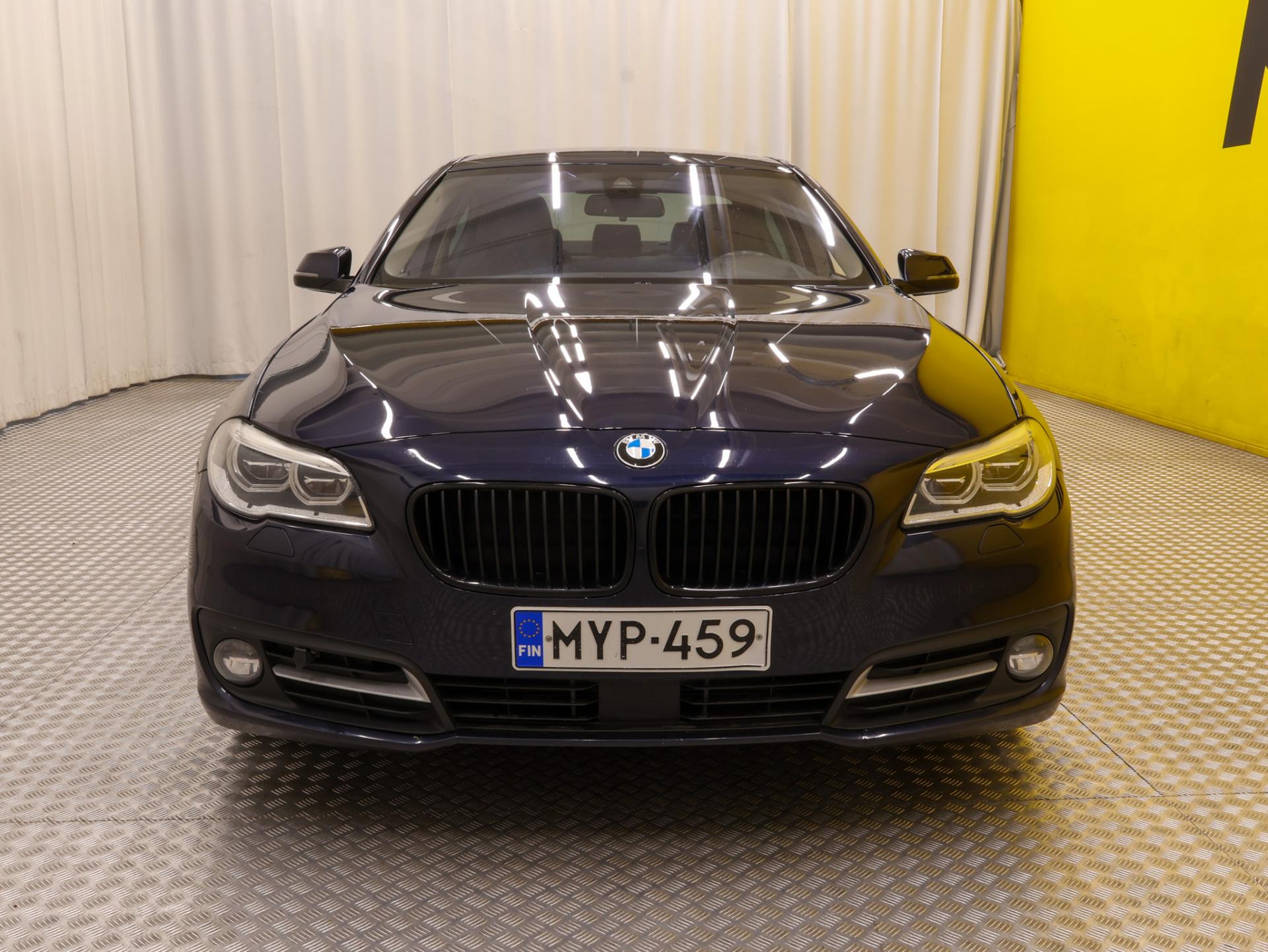 BMW 530 2015, photo 7/43