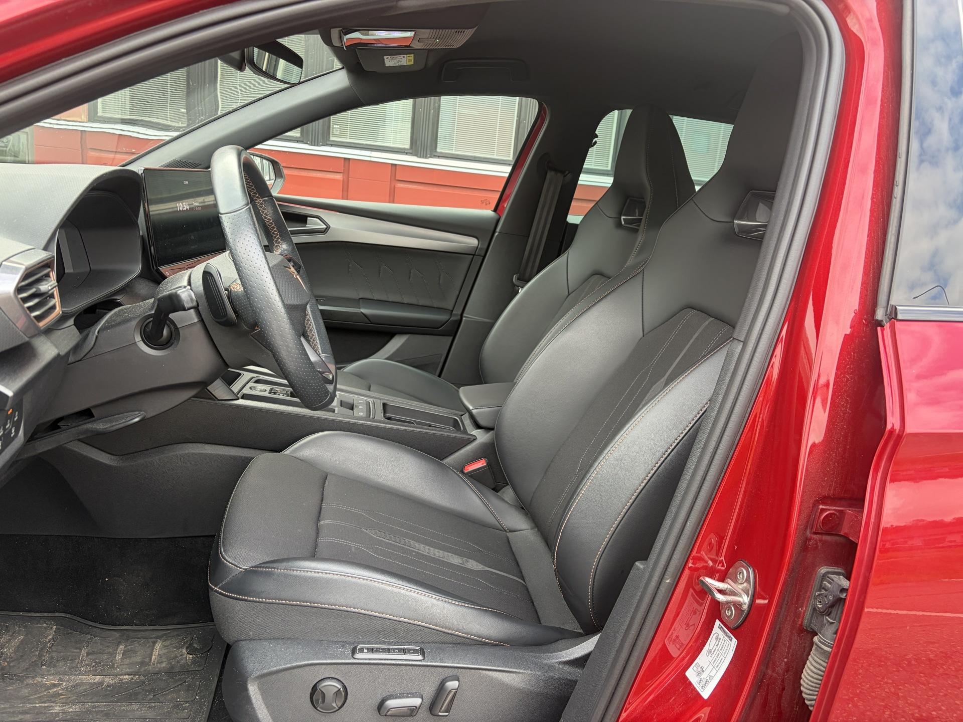 Cupra Leon Sportstourer 2023, kuva 7/40