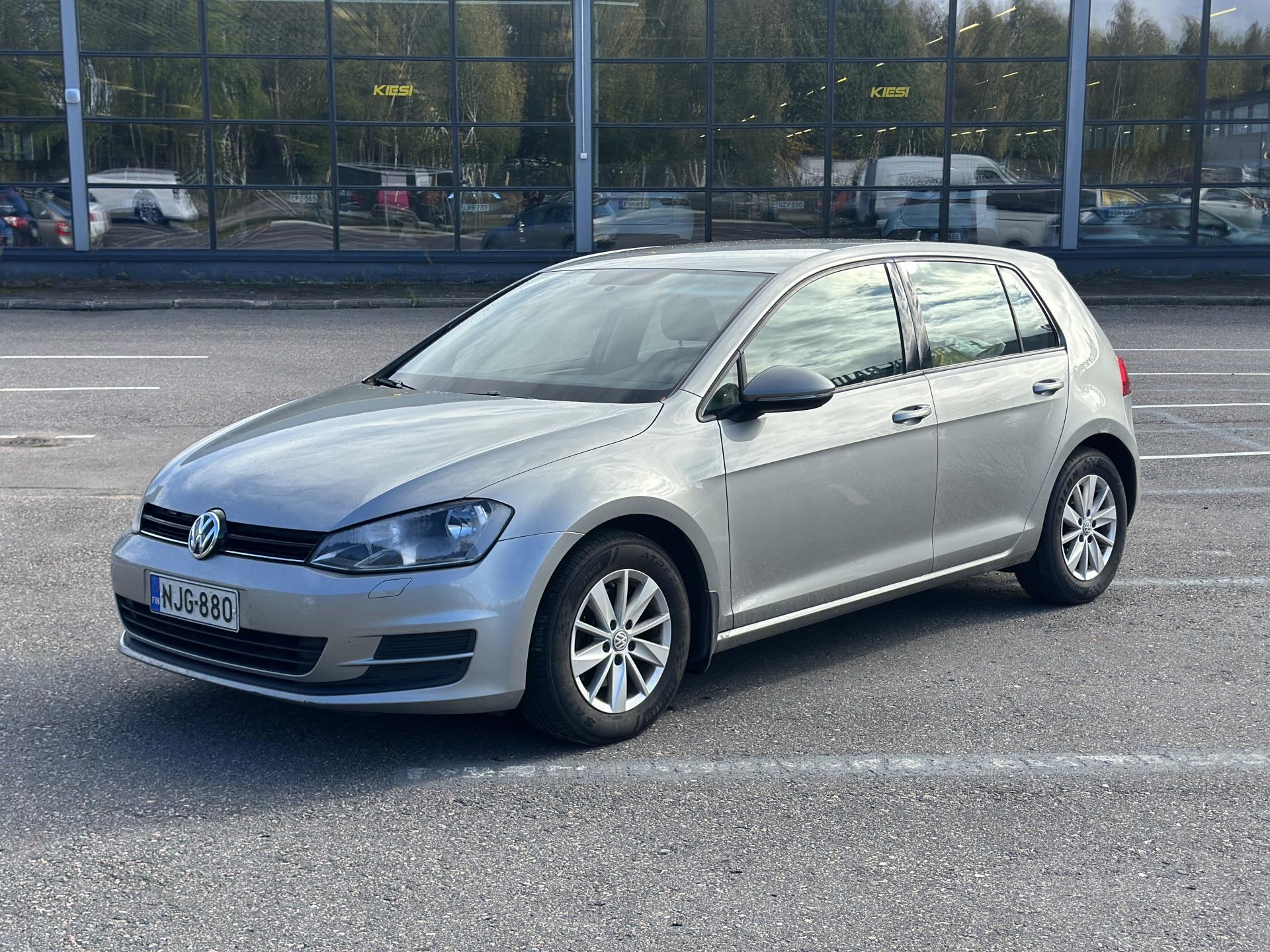 Pienoiskuva 3: 2013 Volkswagen Golf