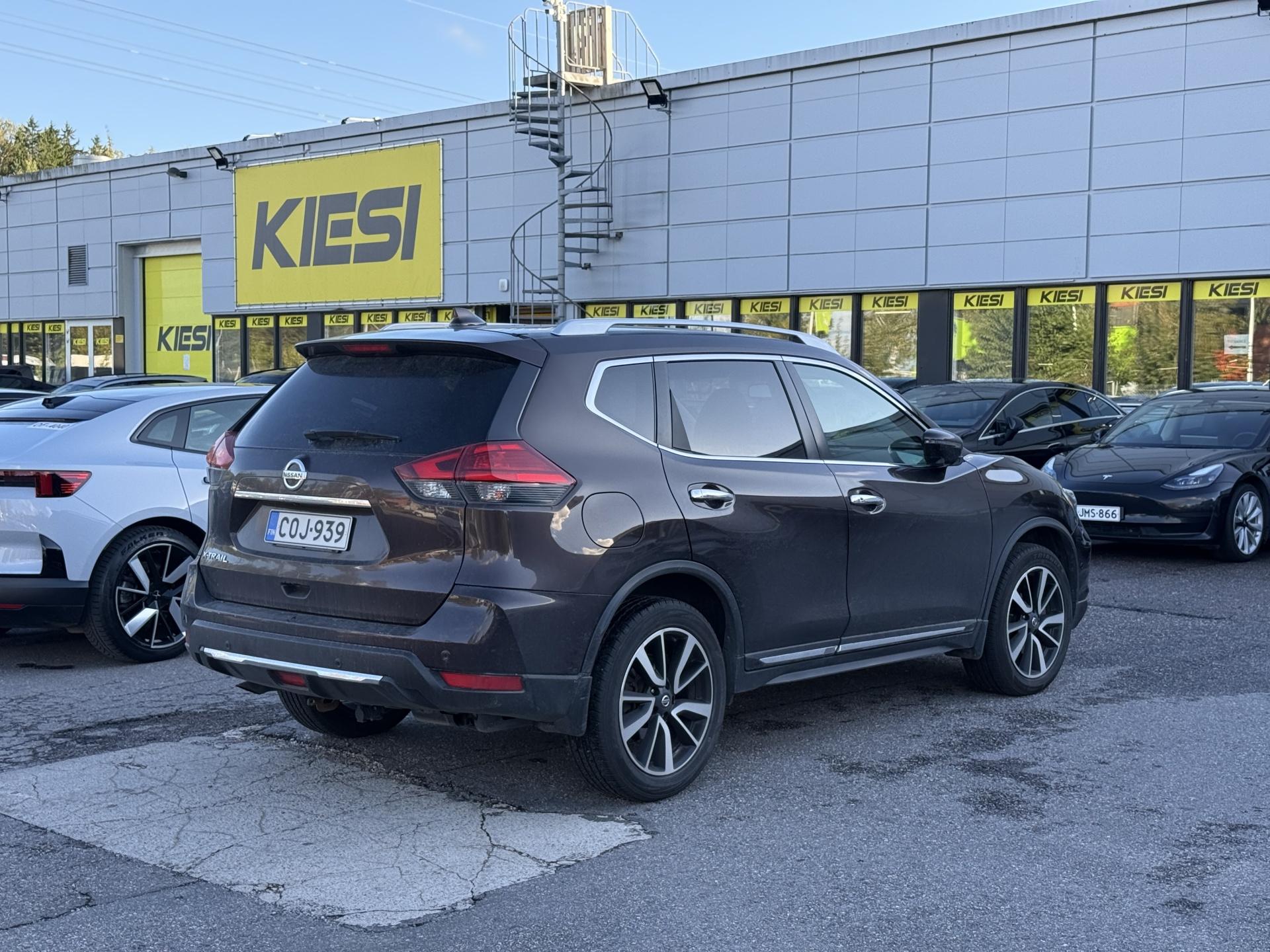 Näytä kaikki kuvat: 2020 Nissan X-Trail