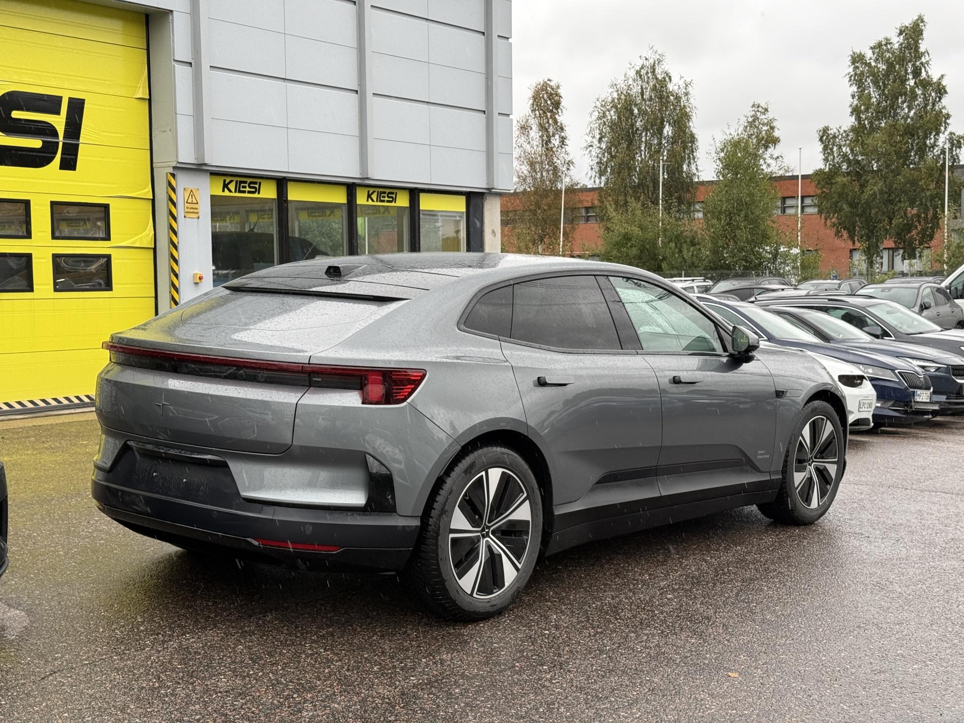 Näytä kaikki kuvat: 2026 Polestar 4