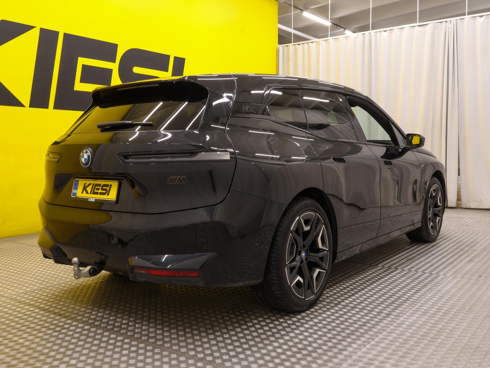 Pienoiskuva 3: 2022 BMW iX