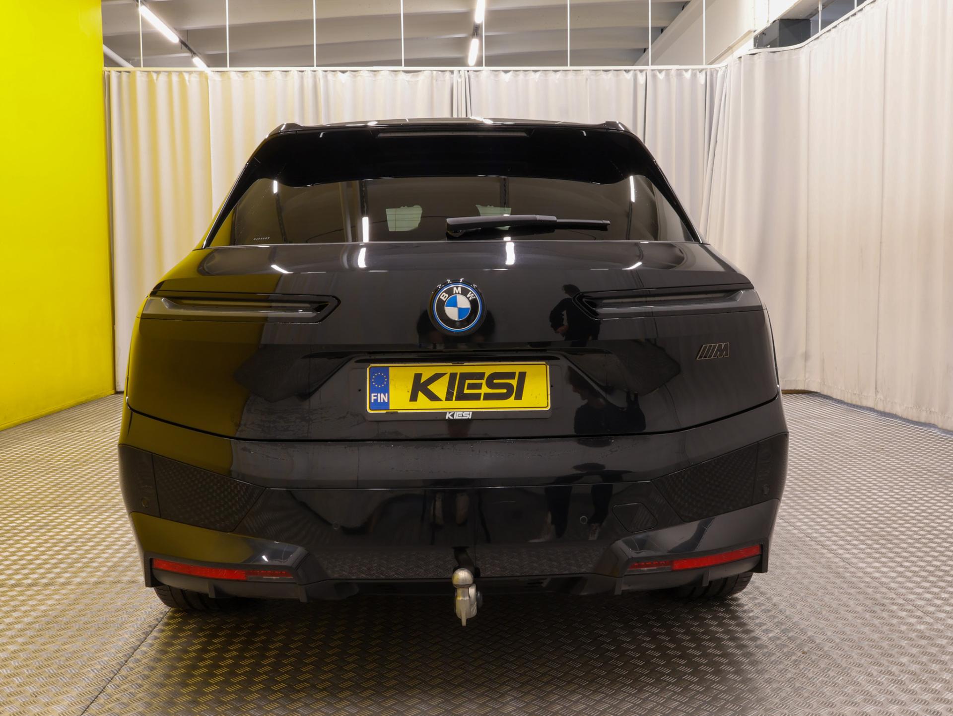 Näytä kaikki kuvat: 2022 BMW iX