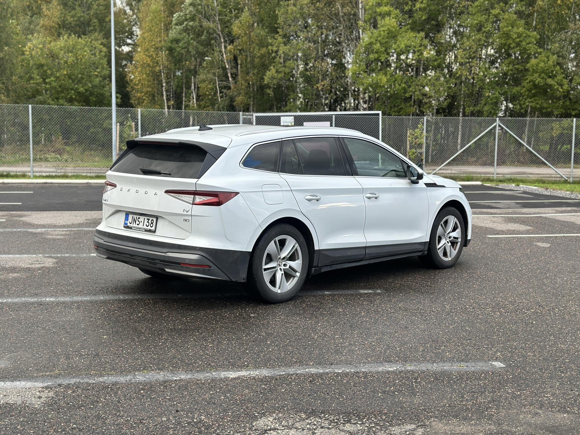 Näytä kaikki kuvat: 2022 Skoda Enyaq