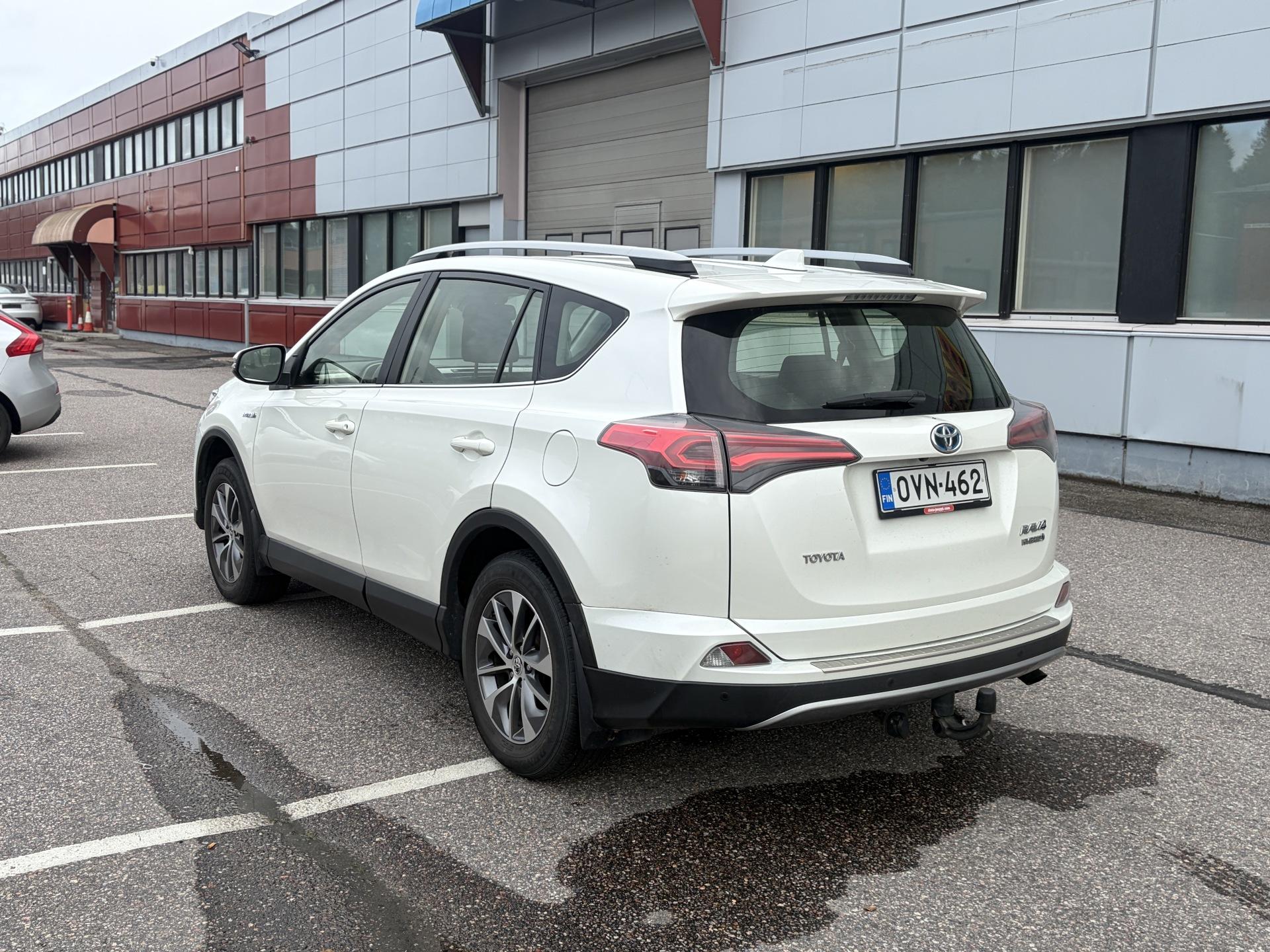 Toyota RAV4 2,5 Hybrid AWD Active 2017, kuva 5/29
