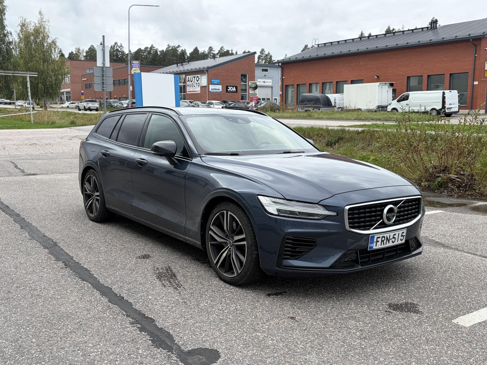 Pienoiskuva 2: 2020 Volvo V60