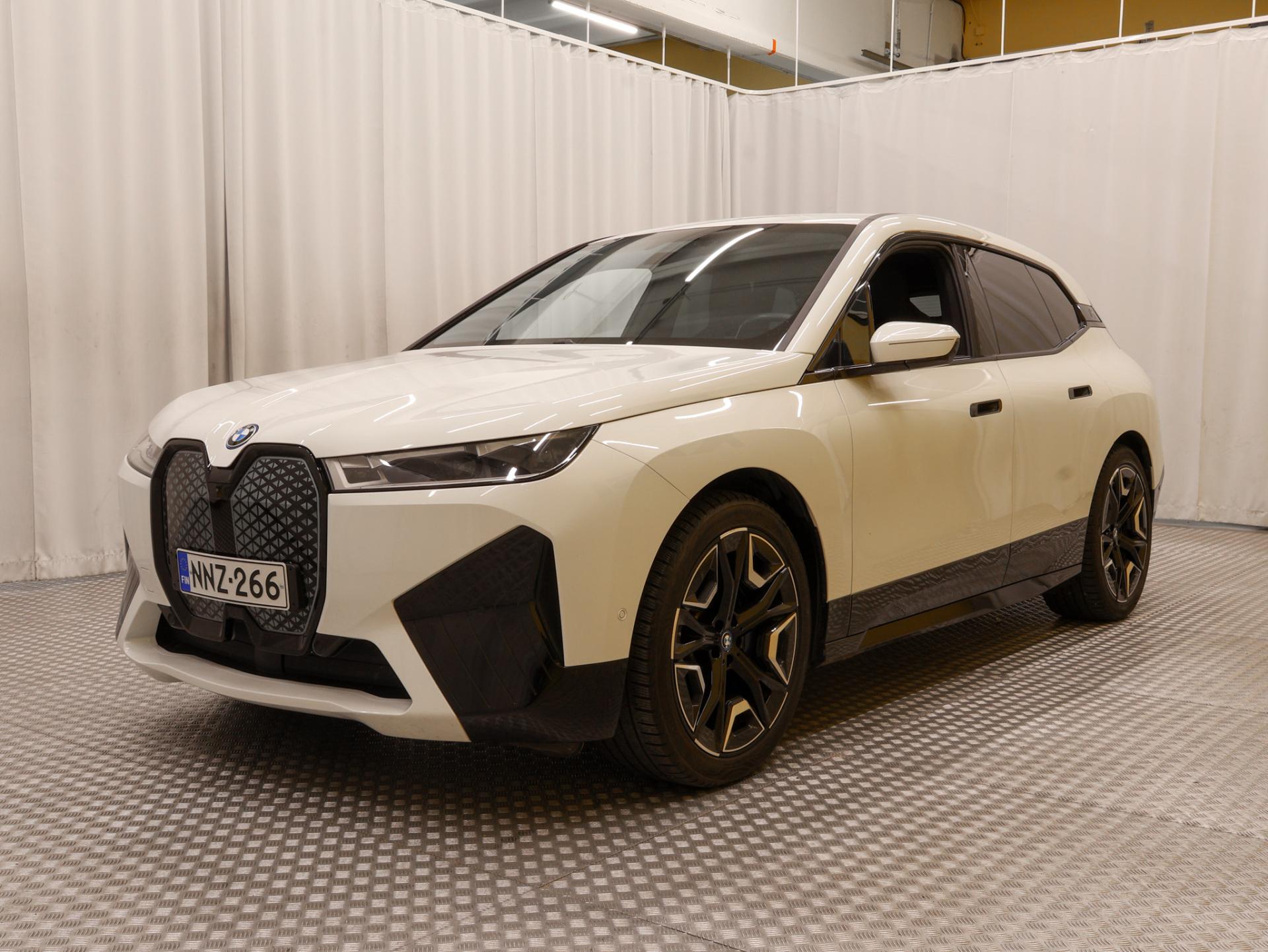 BMW iX xDrive40 Sport Package 2022, kuva 6/39