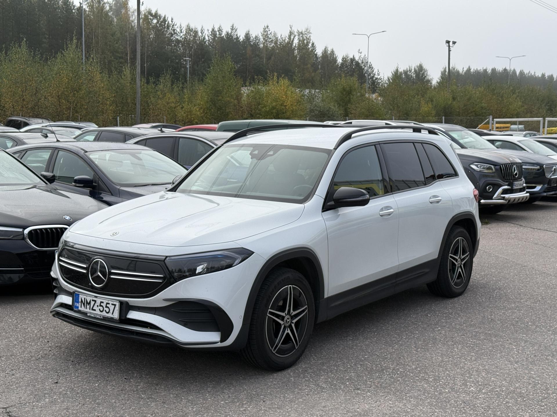 Pienoiskuva 3: 2022 Mercedes-Benz EQB