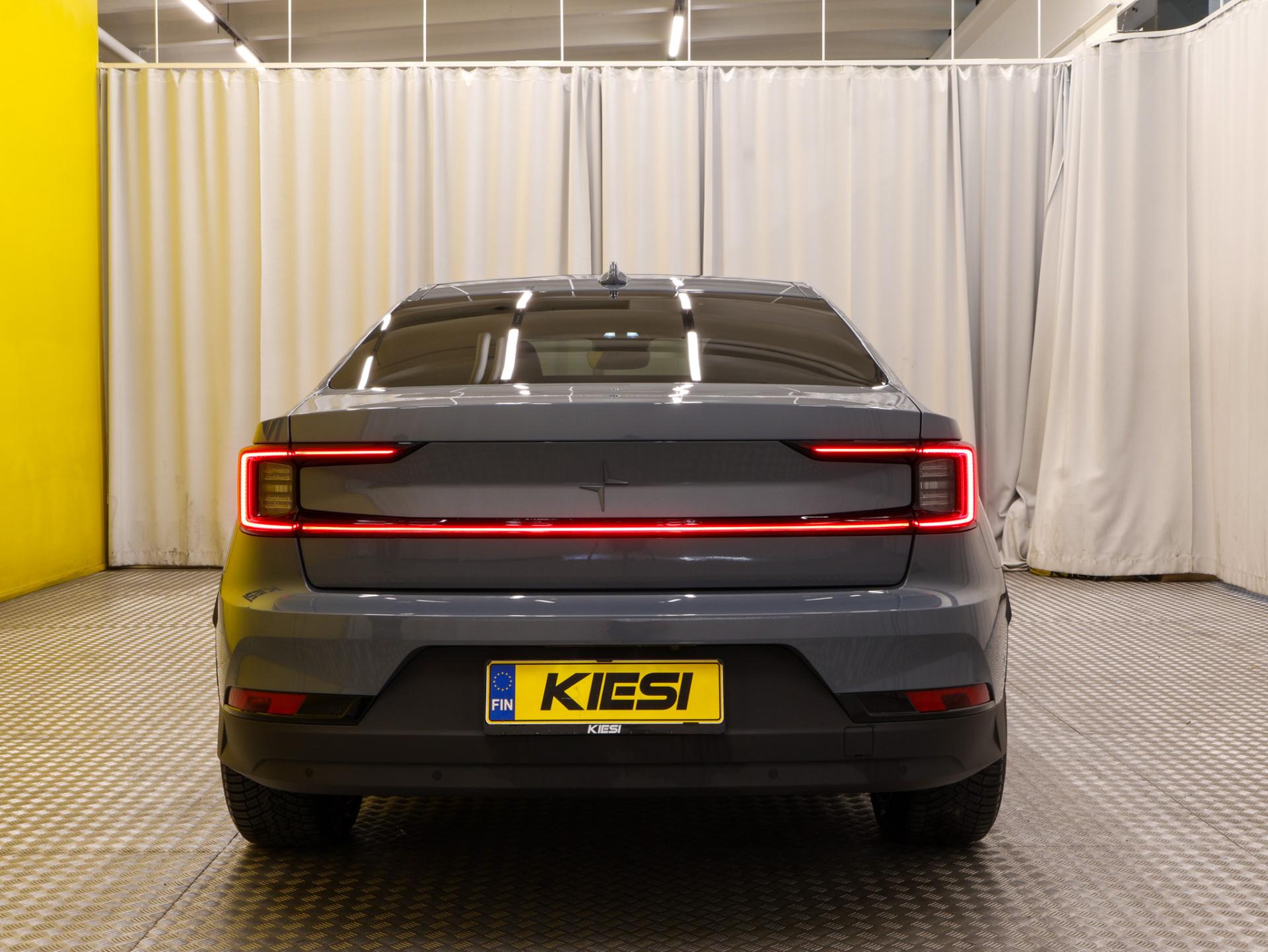 Näytä kaikki kuvat: 2023 Polestar 2