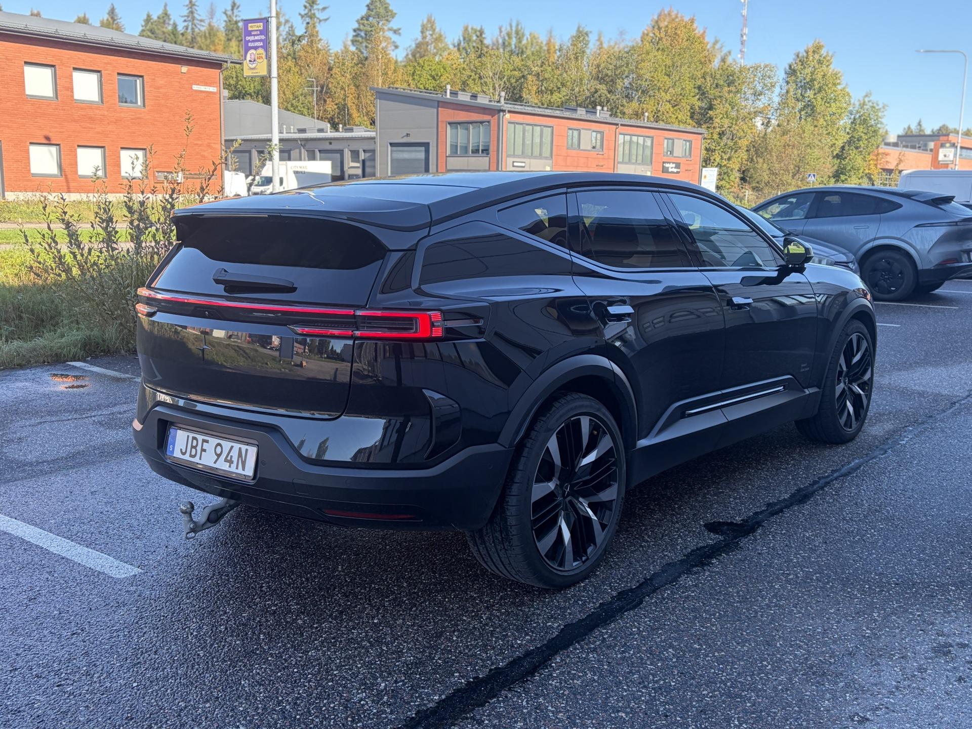 Näytä kaikki kuvat: 2025 Polestar 3
