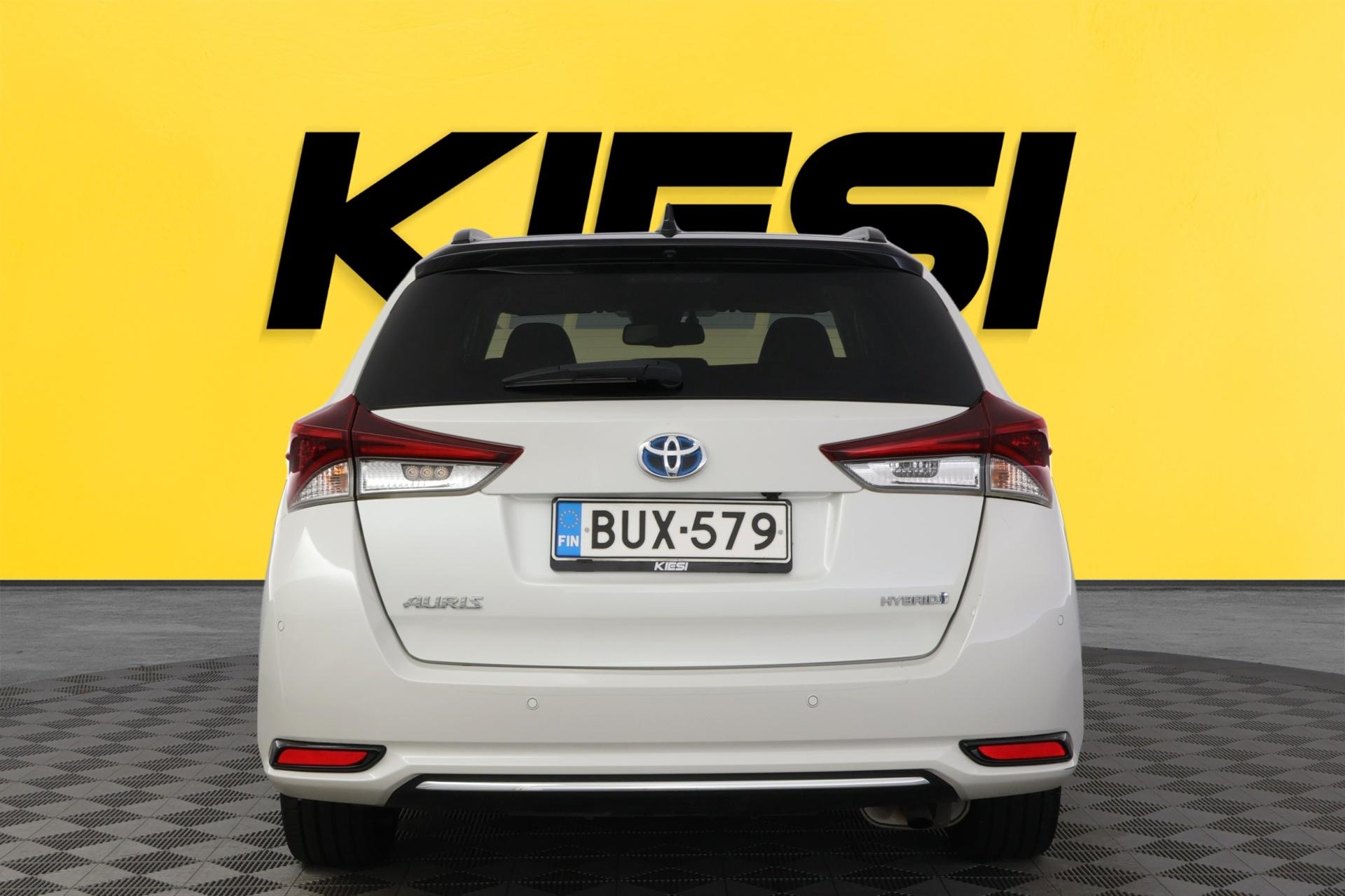 Toyota Auris 2018, photo 4/30