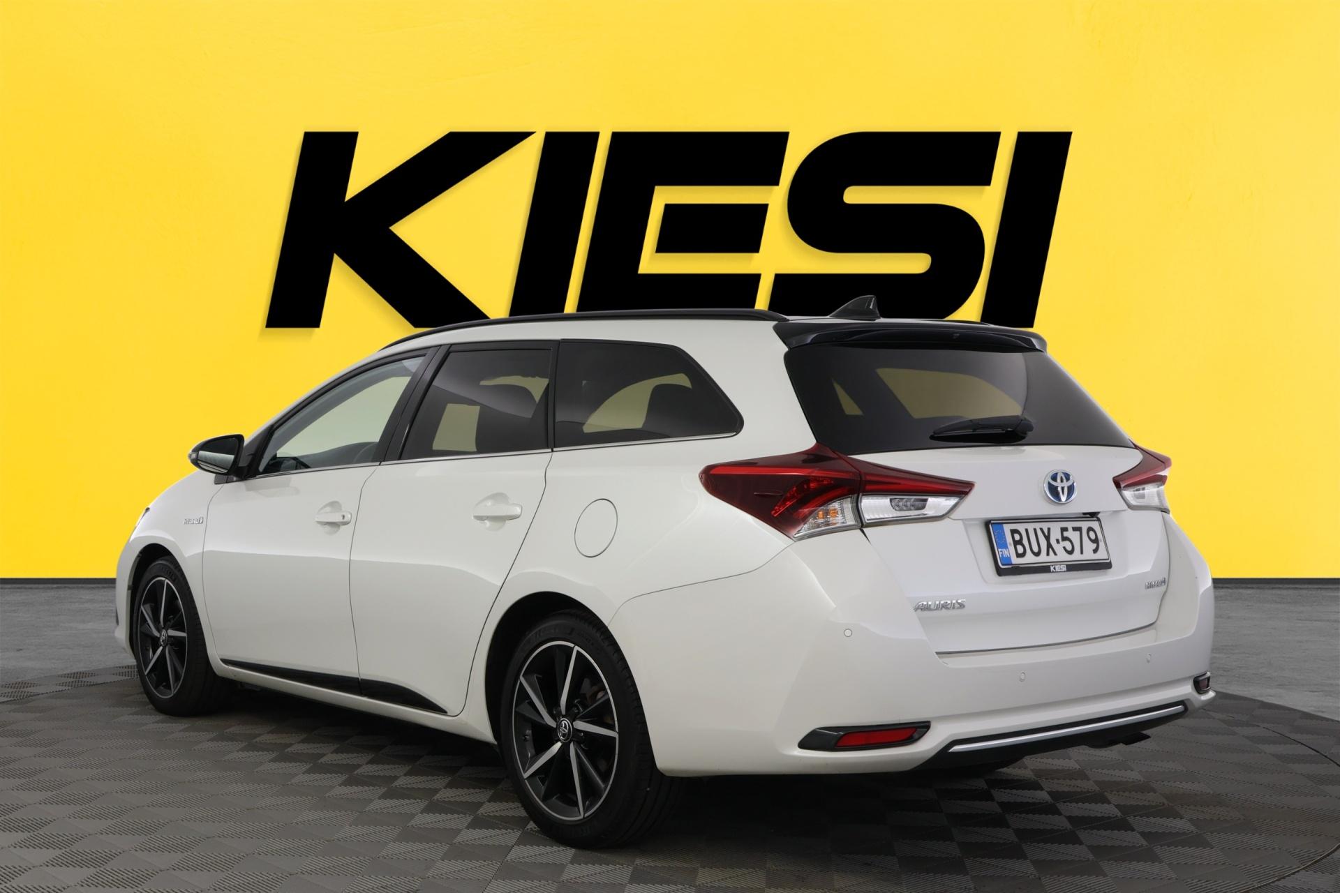 Toyota Auris 2018, photo 5/30