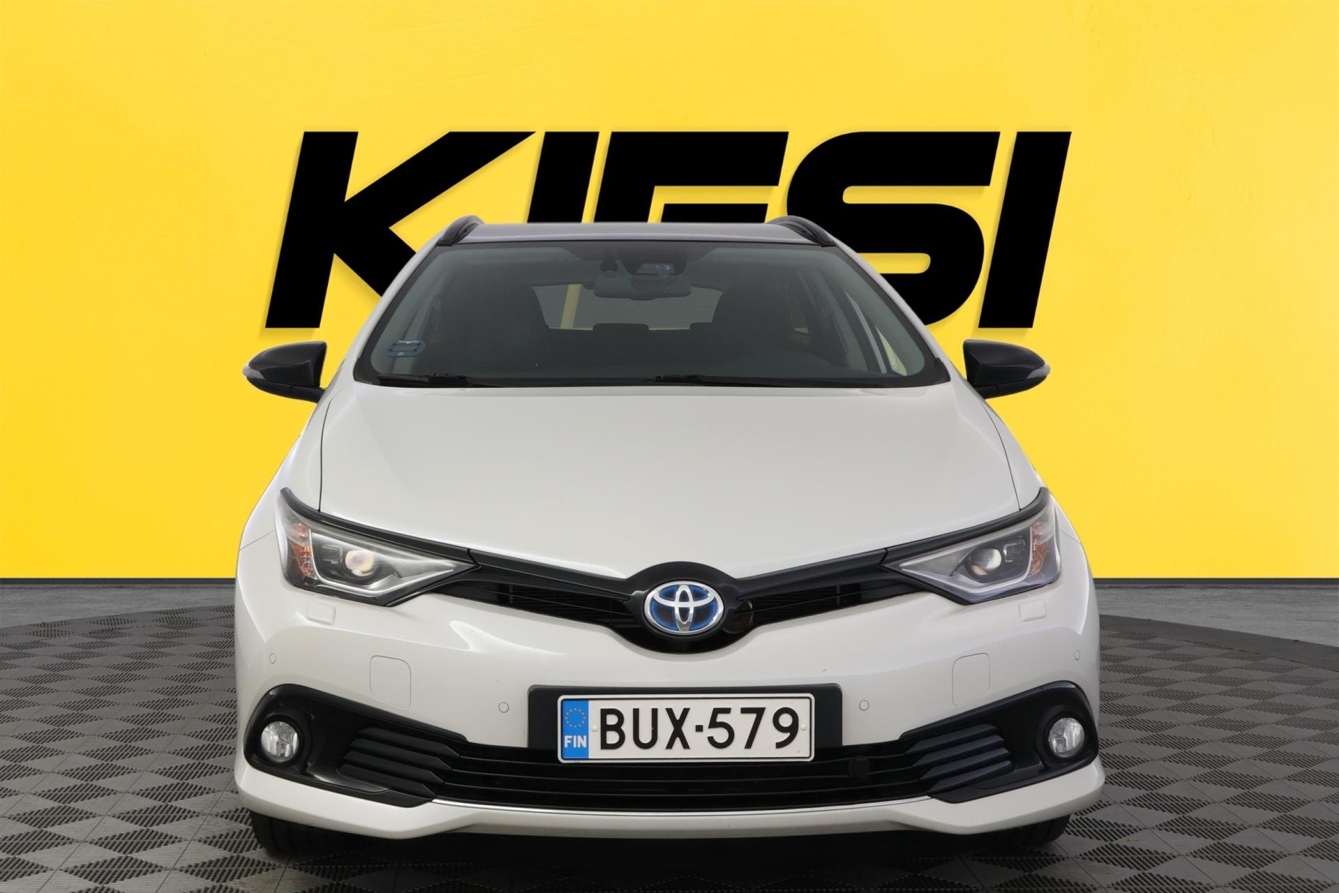 Toyota Auris 2018, photo 7/30