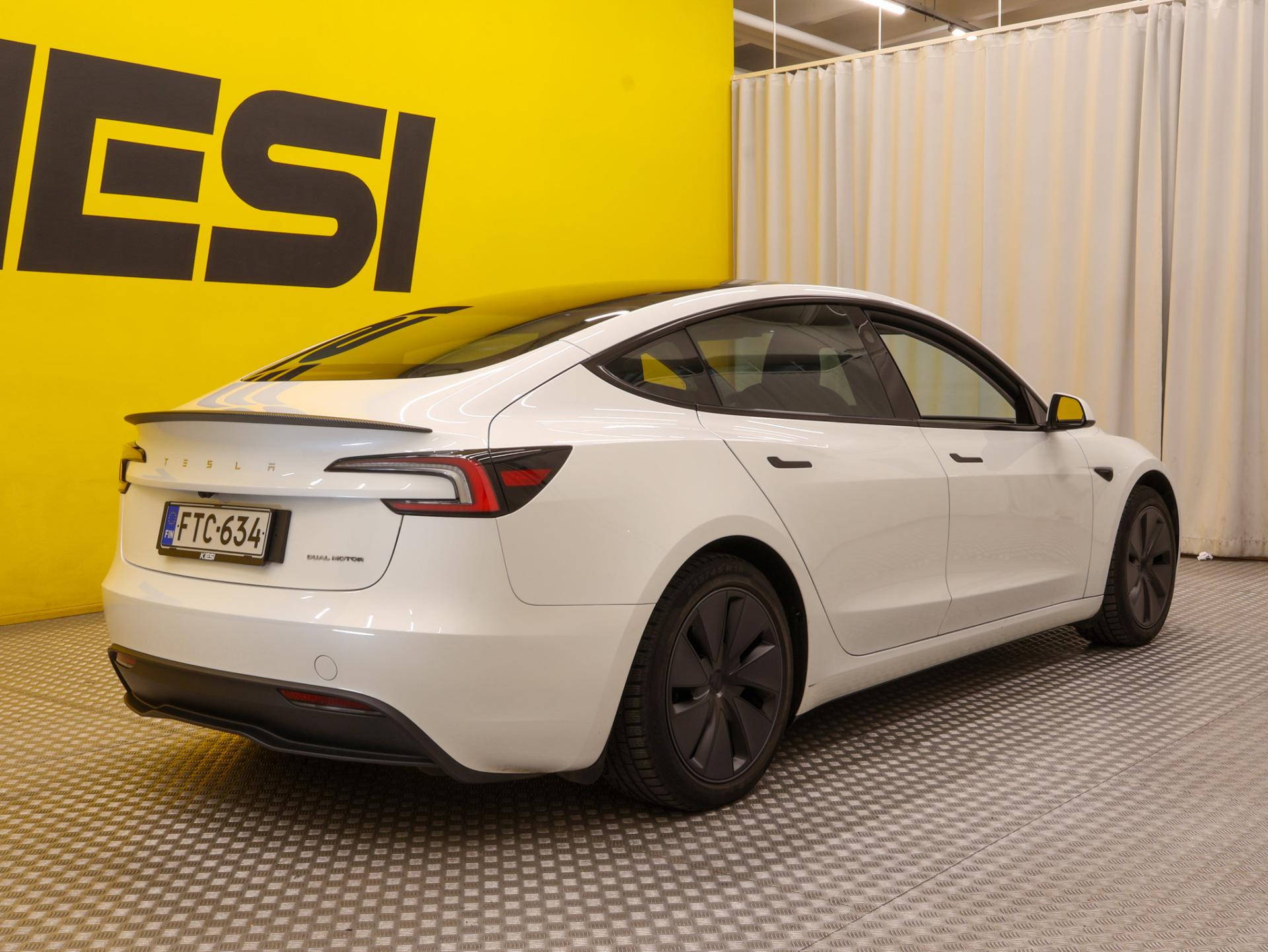 Pienoiskuva 2: 2024 Tesla Model 3