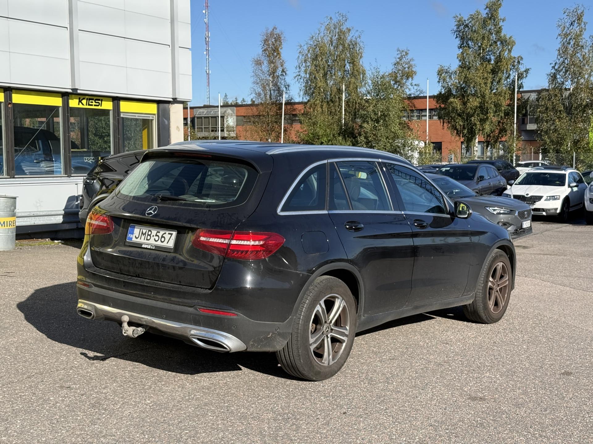 Näytä kaikki kuvat: 2018 Mercedes-Benz GLC