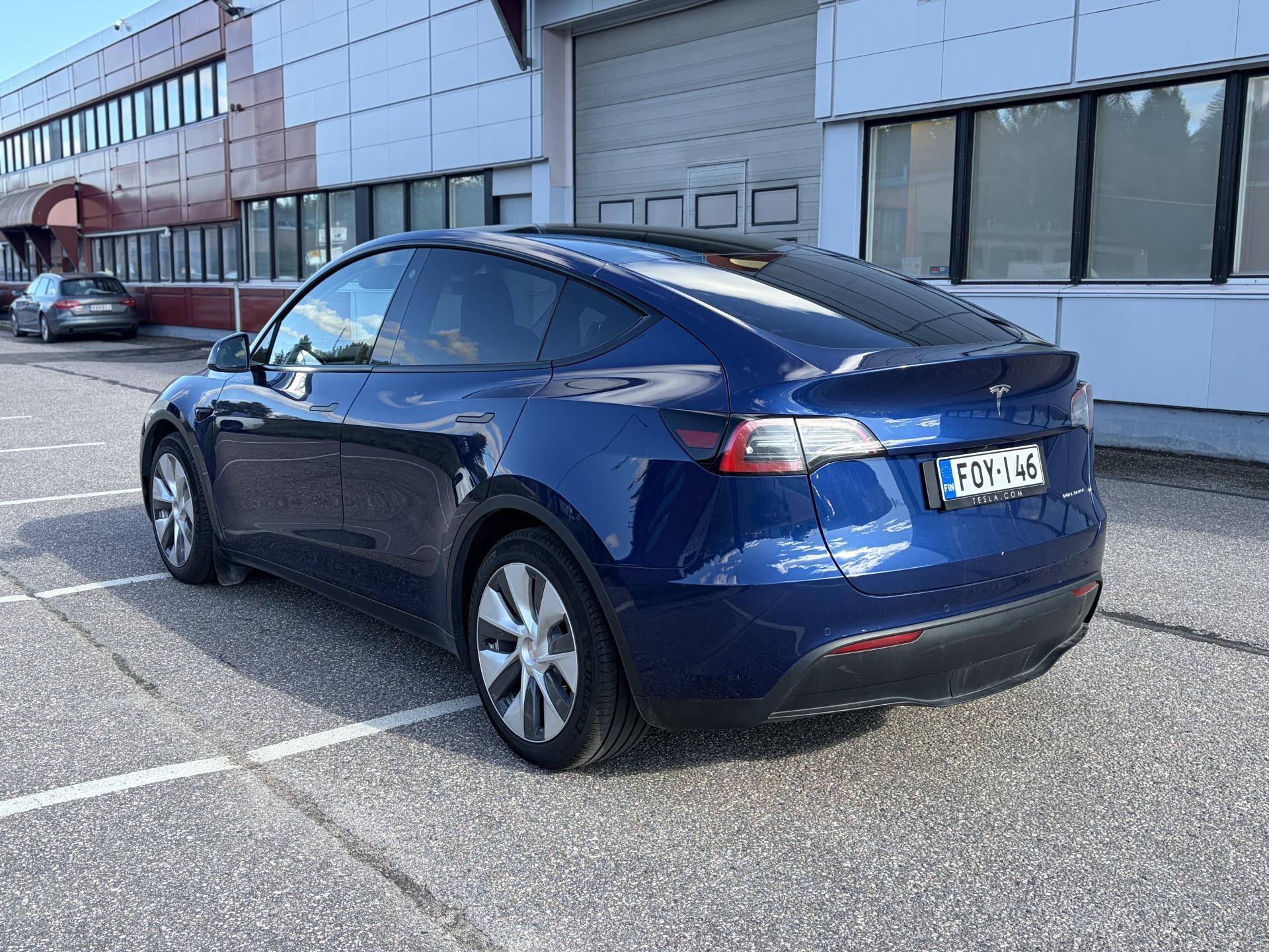 Pienoiskuva 3: 2021 Tesla Model Y