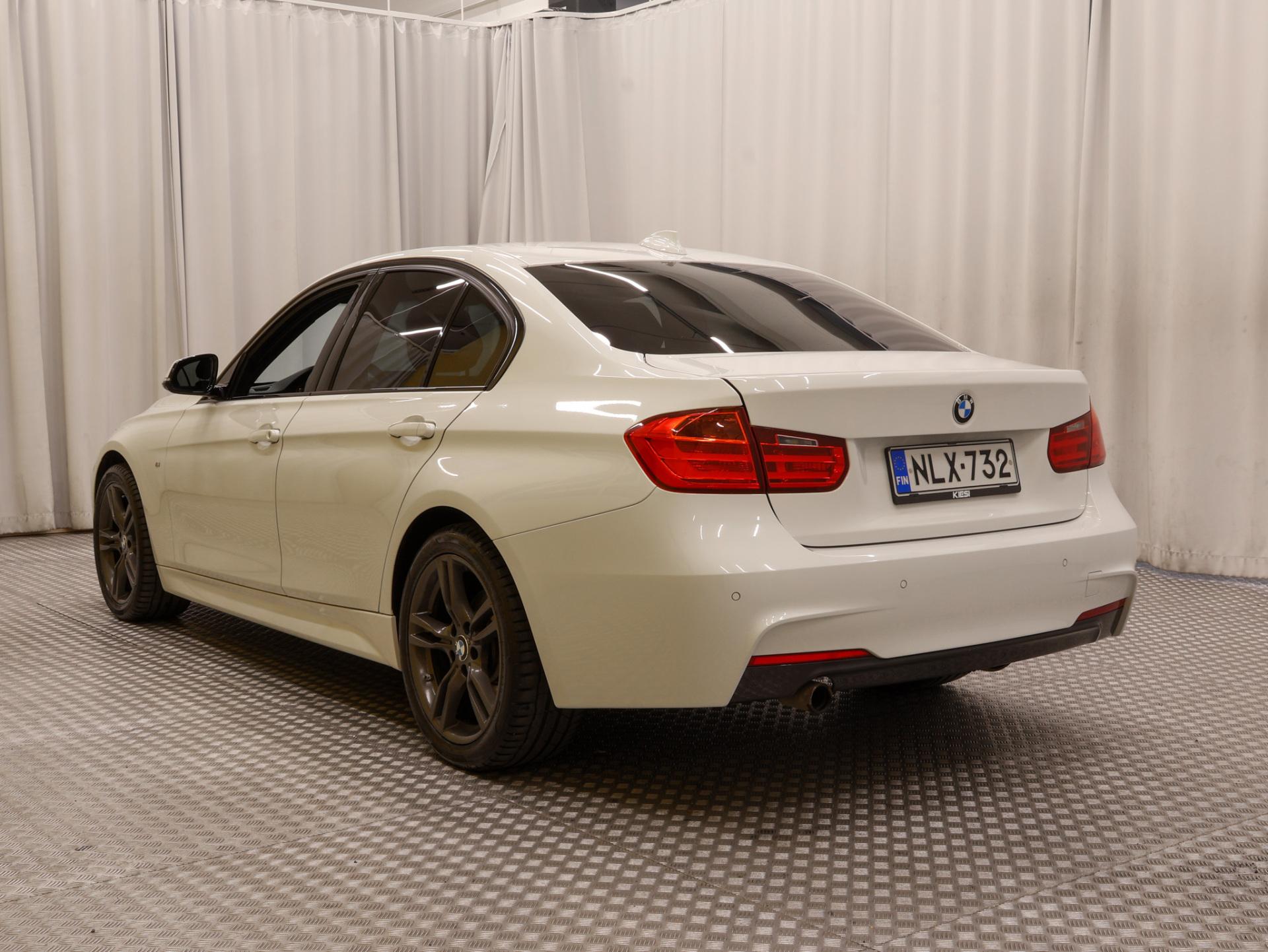 BMW 320 F30 A xDrive M-Sport 2015, kuva 5/28