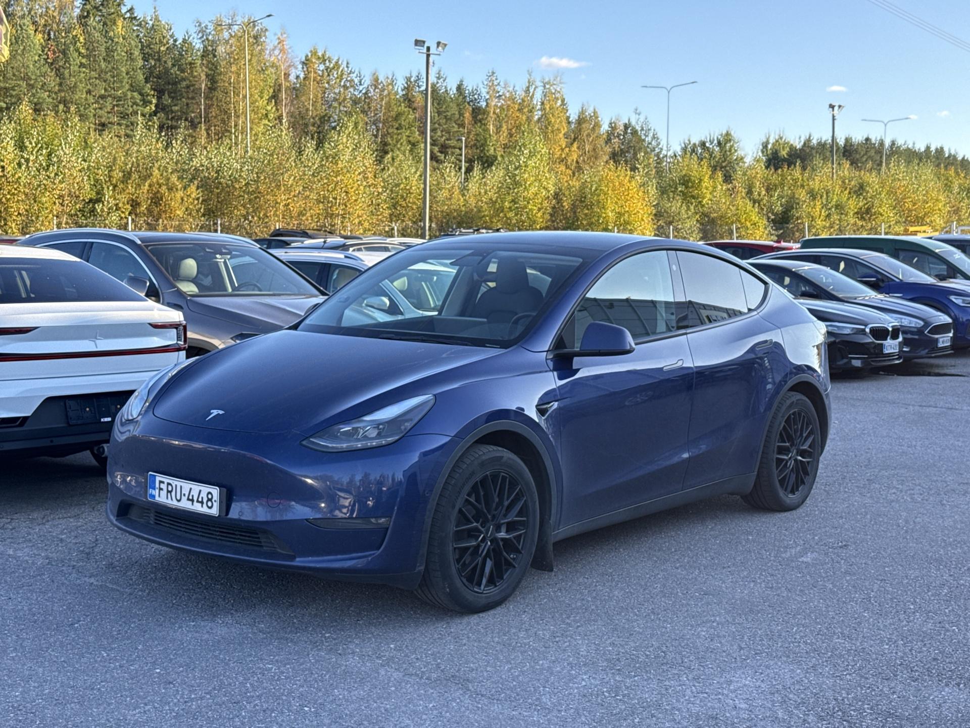 Pienoiskuva 3: 2022 Tesla Model Y