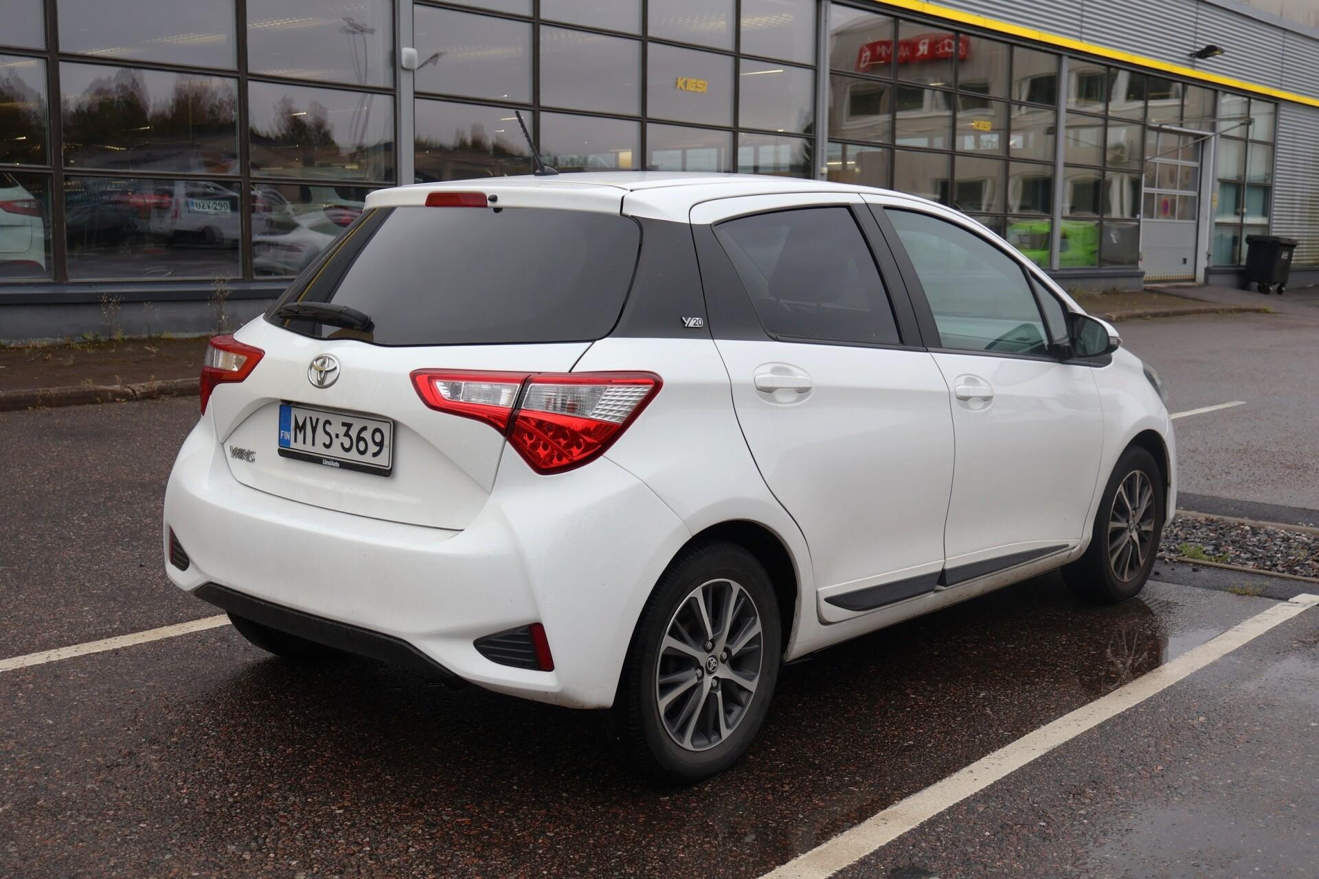 Näytä kaikki kuvat: 2020 Toyota Yaris