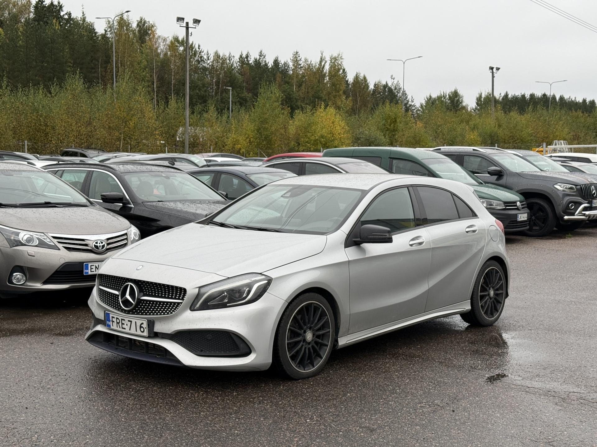 Pienoiskuva 3: 2016 Mercedes-Benz A