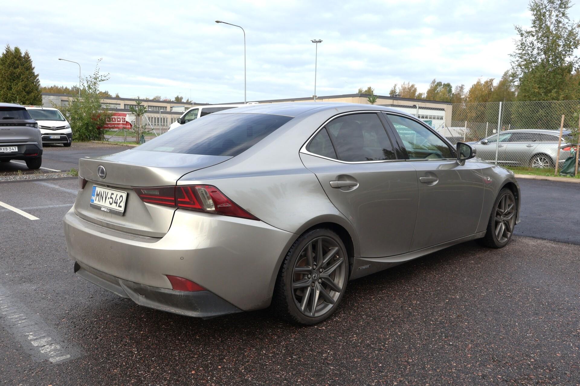 Näytä kaikki kuvat: 2013 Lexus IS