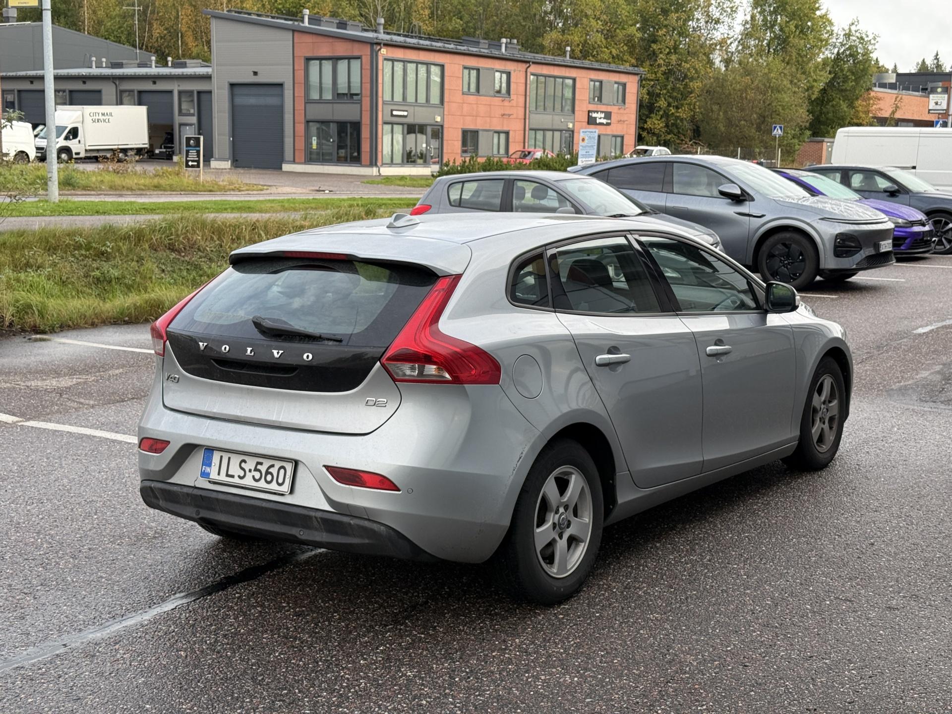 Volvo V40 D2 Kinetic 2014, kuva 5/21