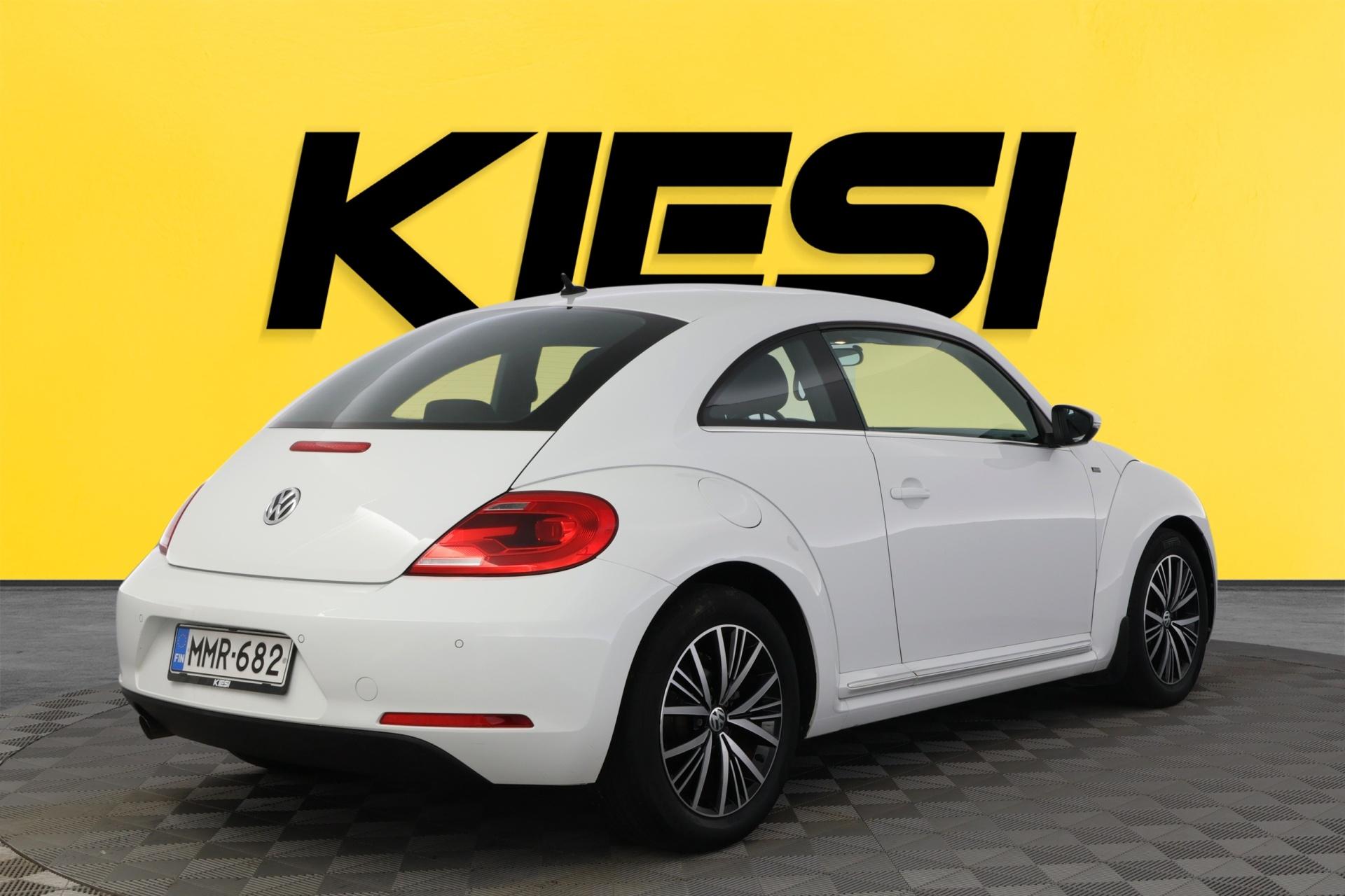 Volkswagen Beetle 2016, photo 3/26