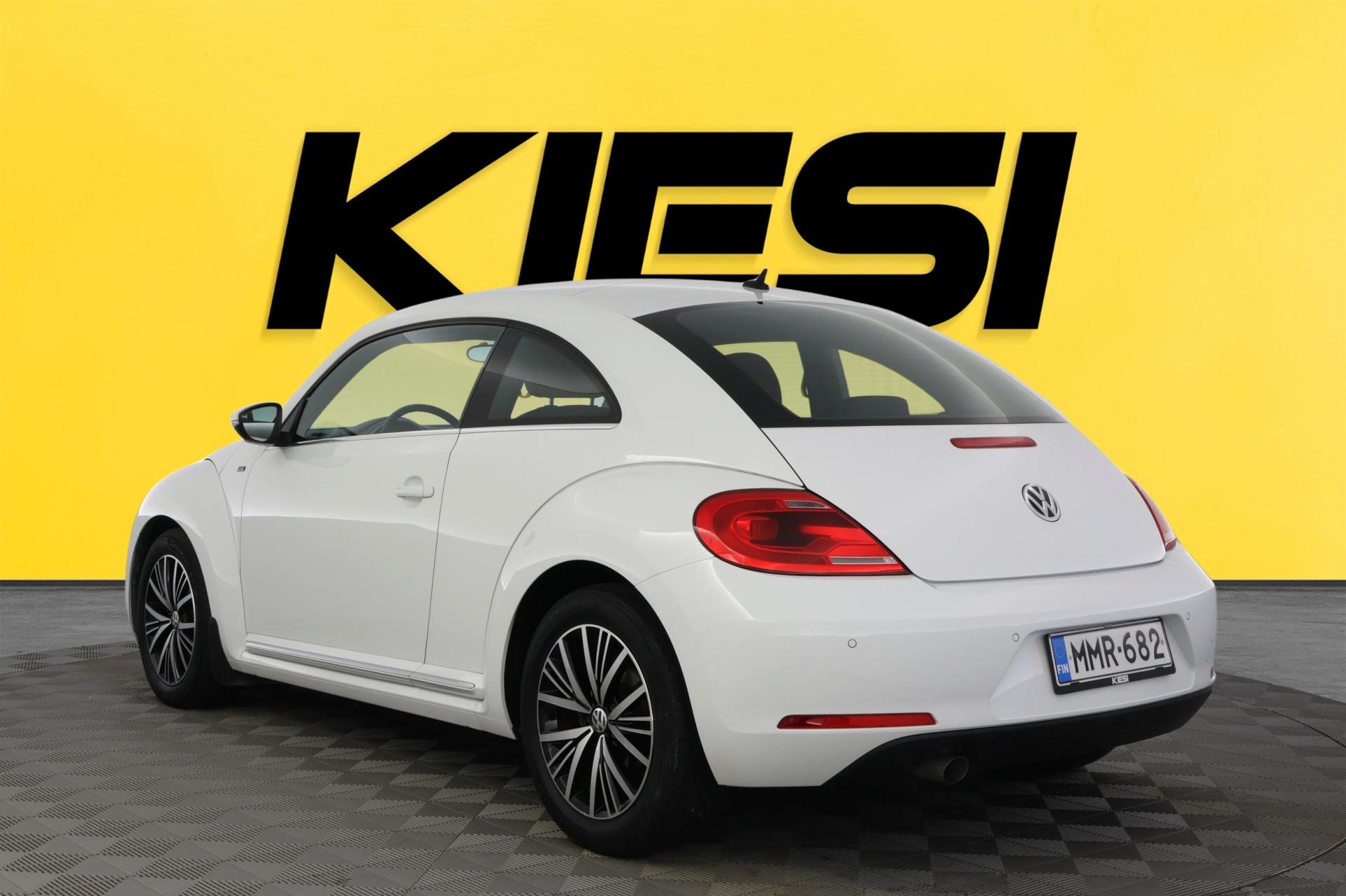 Volkswagen Beetle 2016, photo 5/26