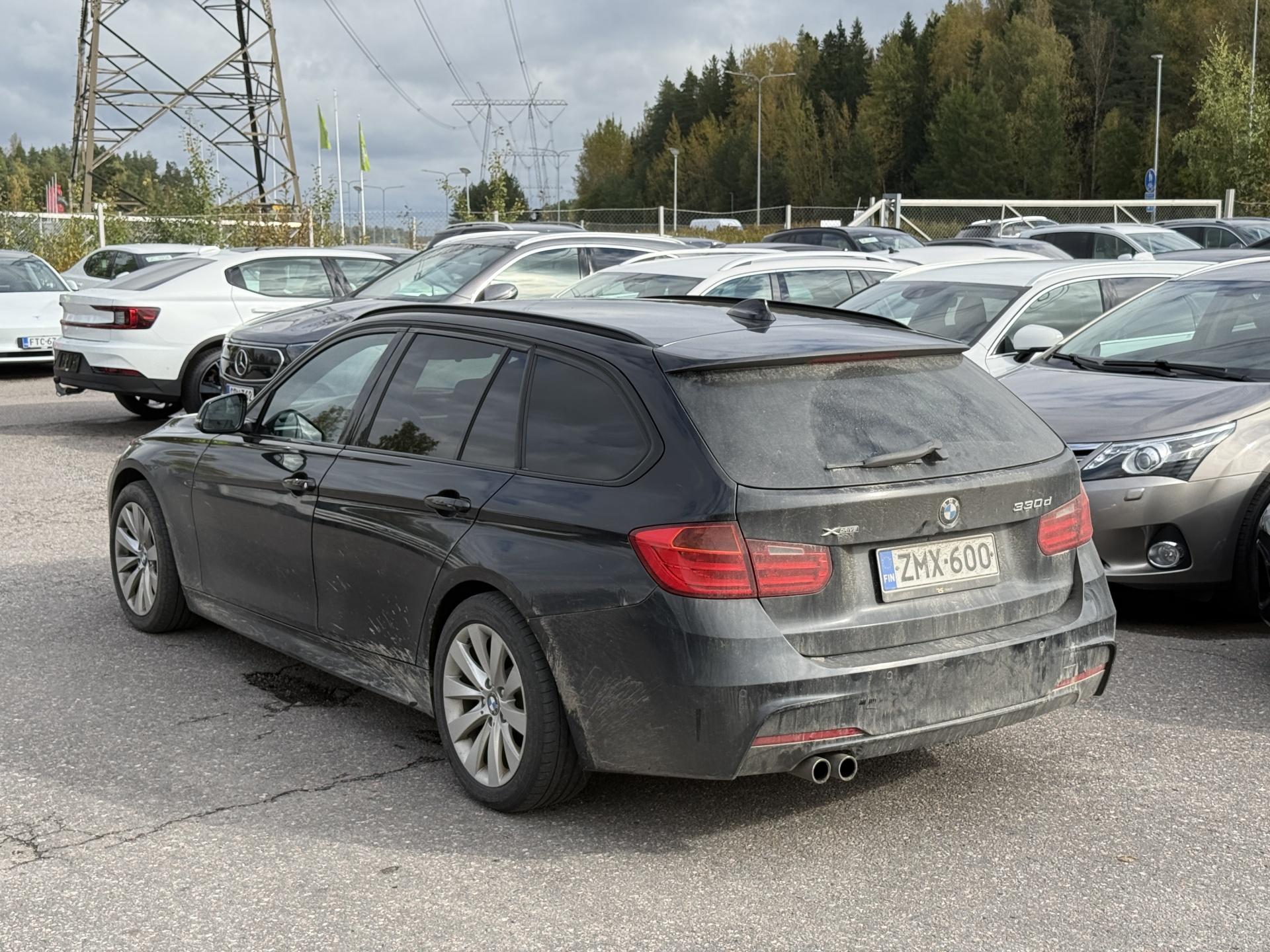Näytä kaikki kuvat: 2014 BMW 330