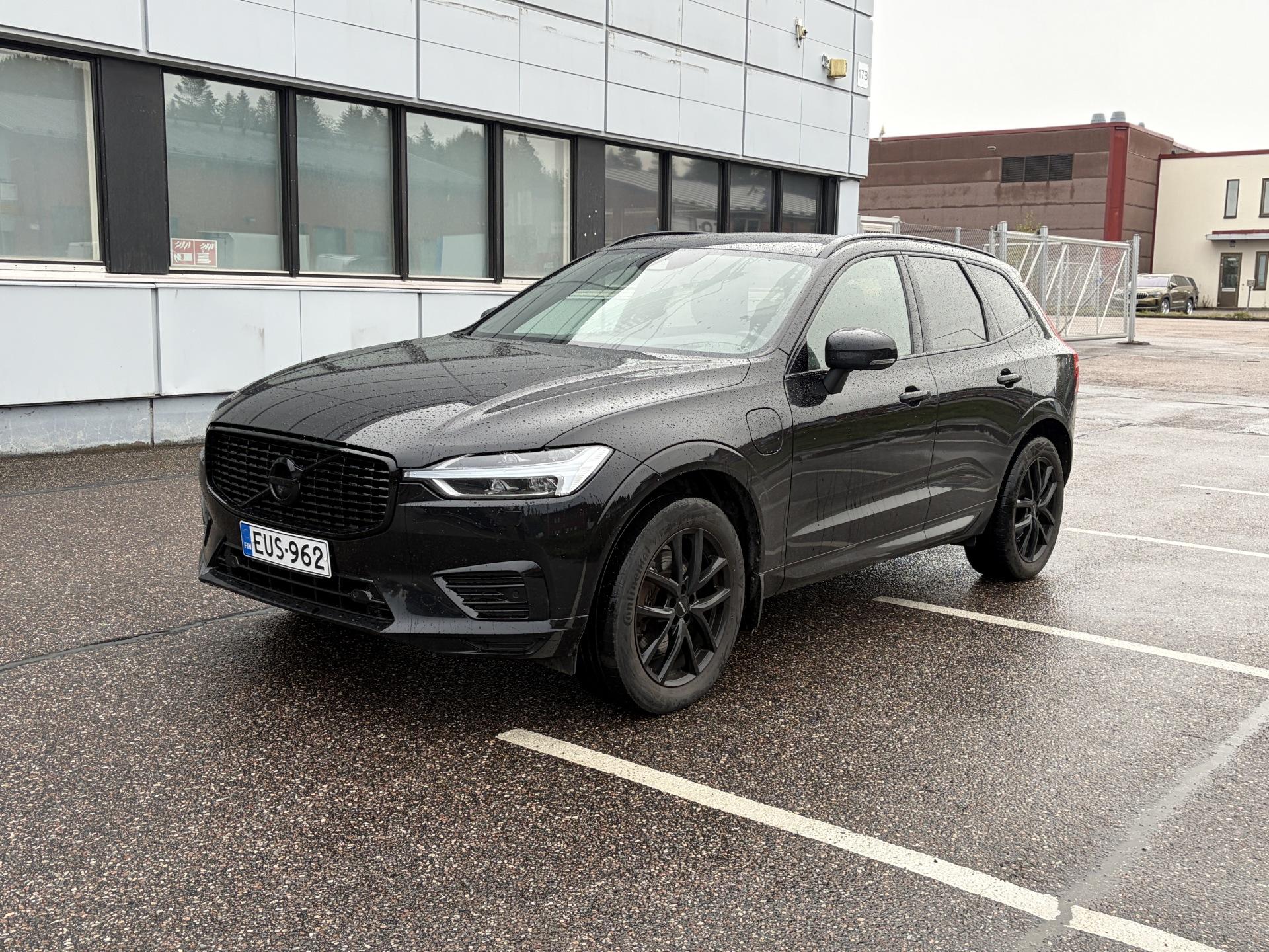 Pienoiskuva 3: 2020 Volvo XC60
