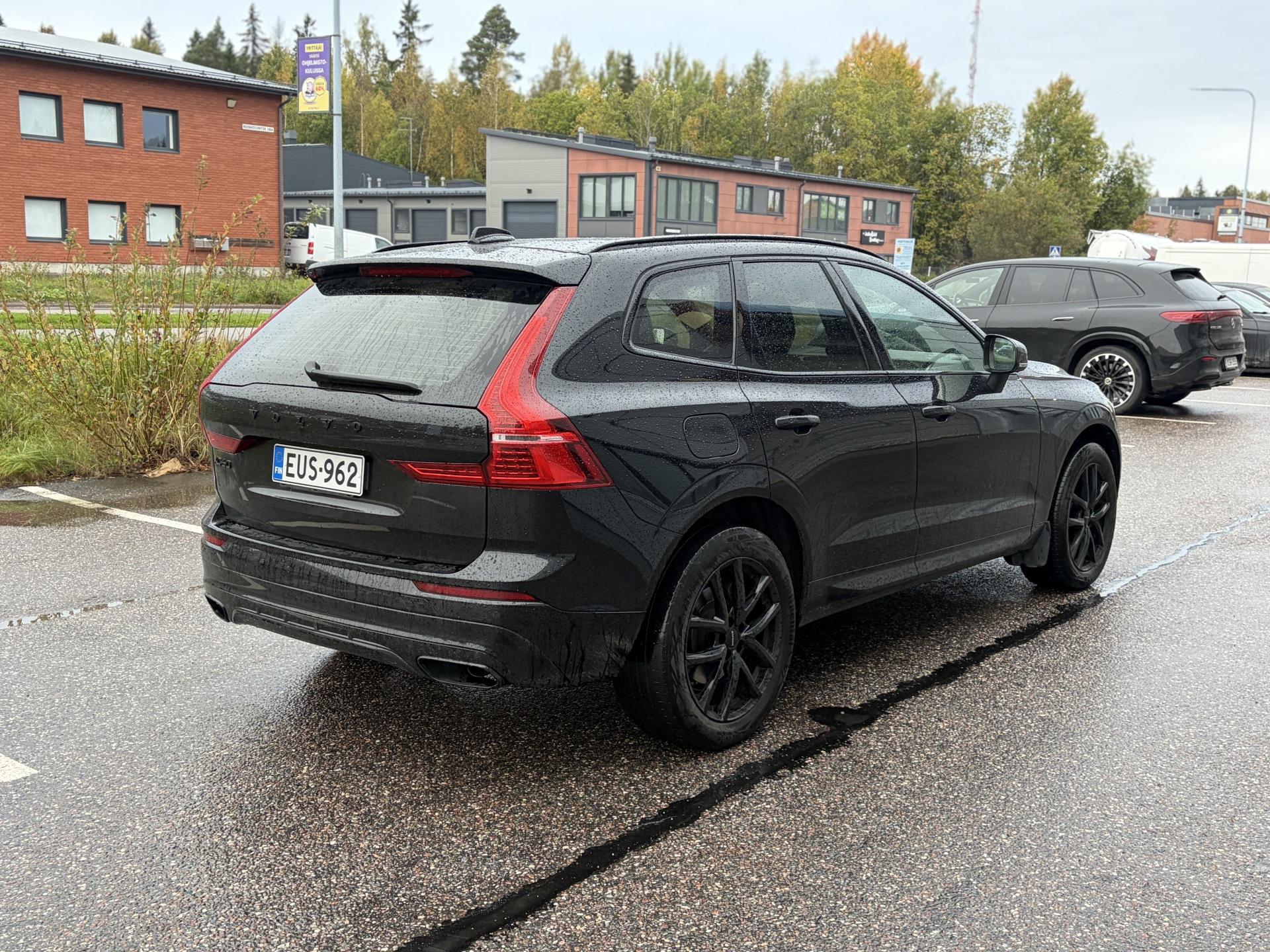 Näytä kaikki kuvat: 2020 Volvo XC60