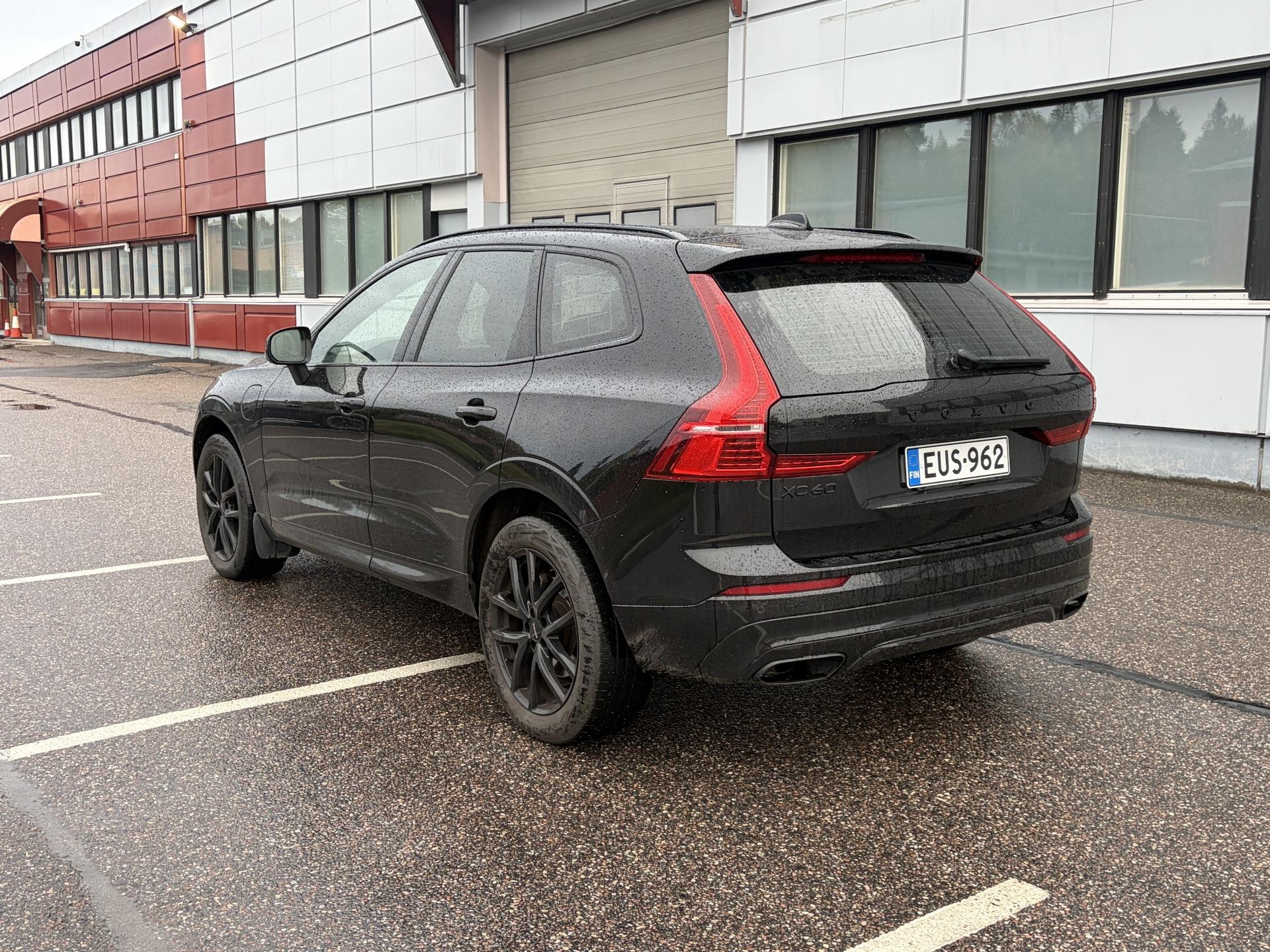 Volvo XC60 T8 TwE AWD R-Design aut 2020, kuva 5/30