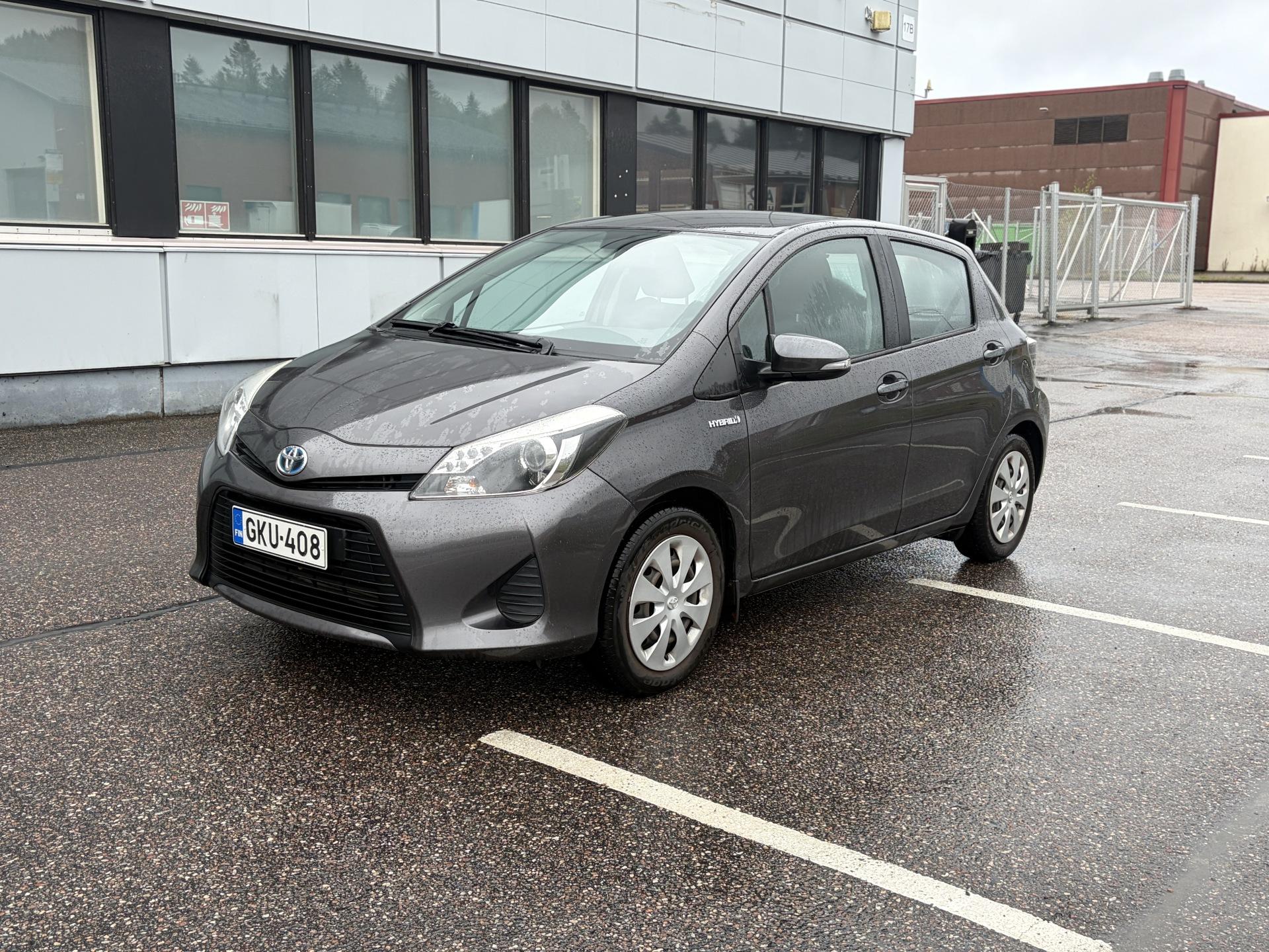 Pienoiskuva 2: 2013 Toyota Yaris