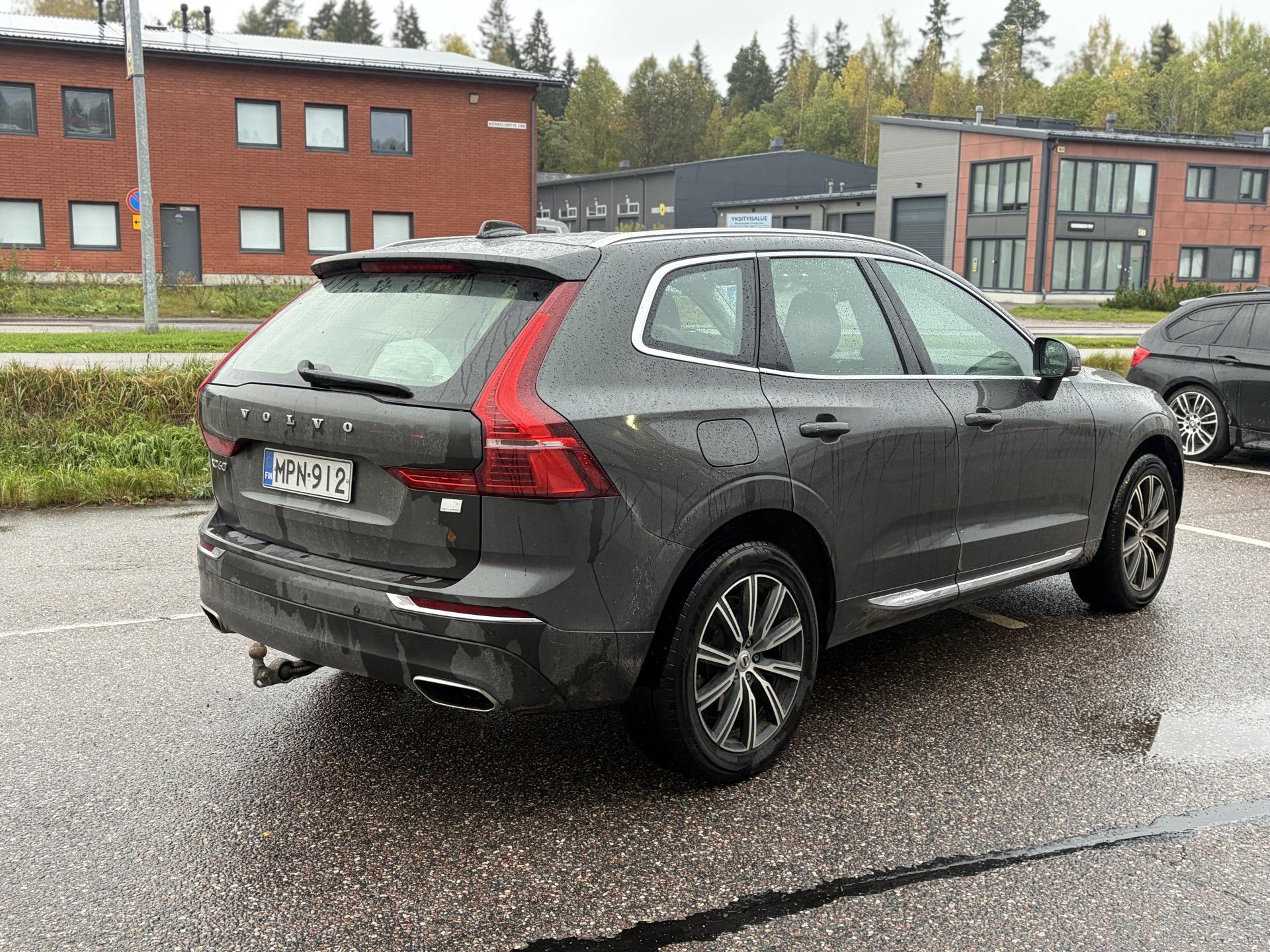 Näytä kaikki kuvat: 2021 Volvo XC60