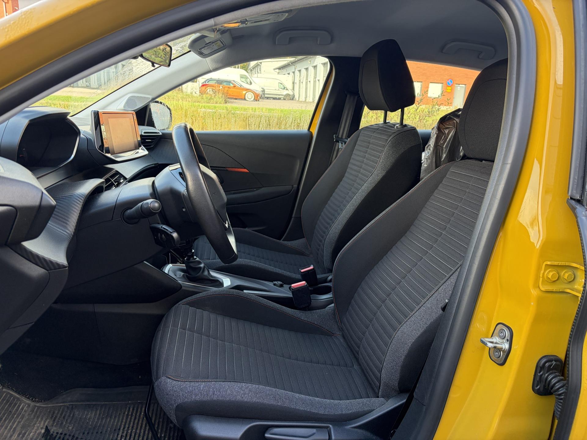 Peugeot 208 Active PureTech 100 2020, kuva 7/25