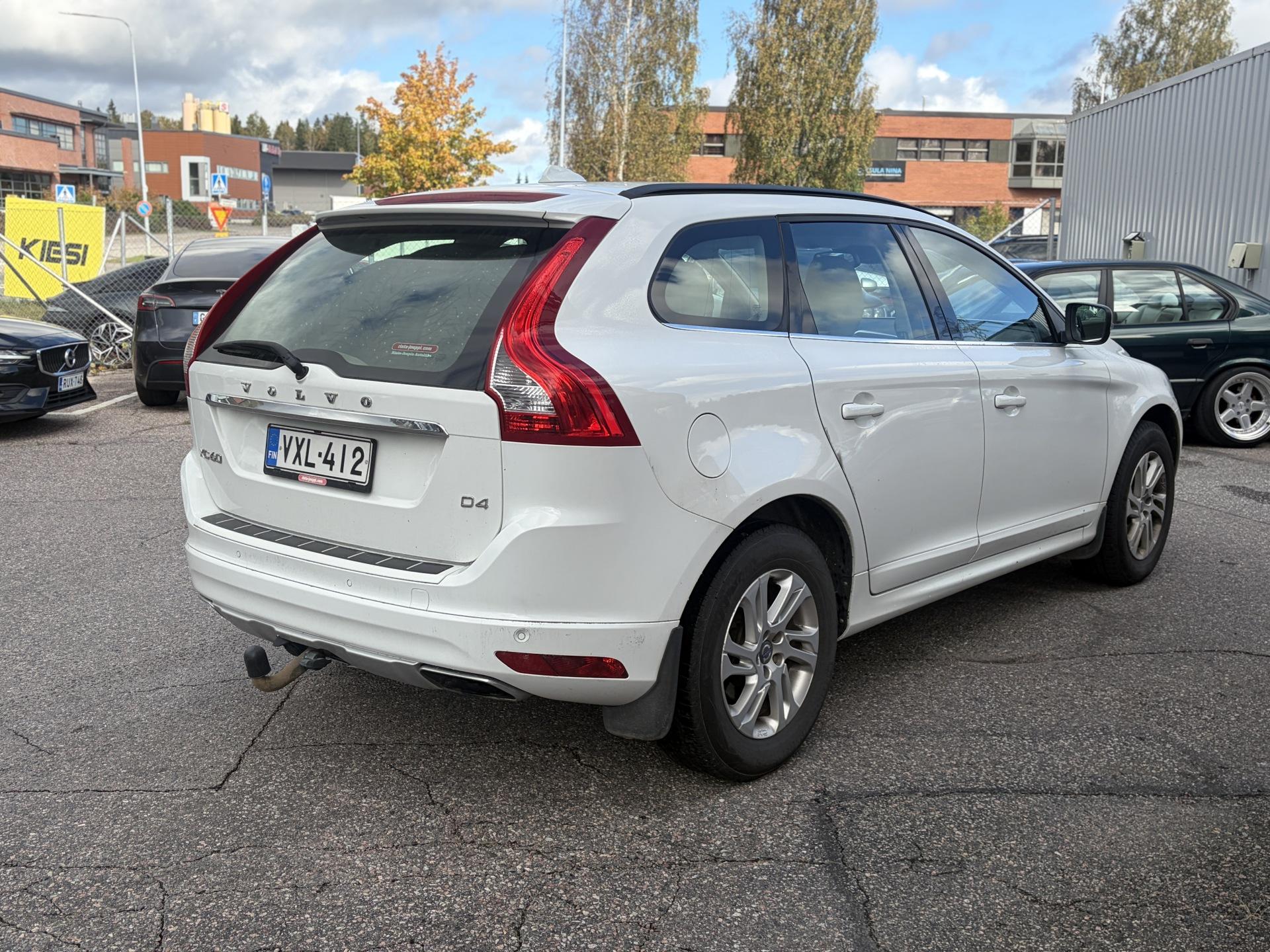 Näytä kaikki kuvat: 2014 Volvo XC60