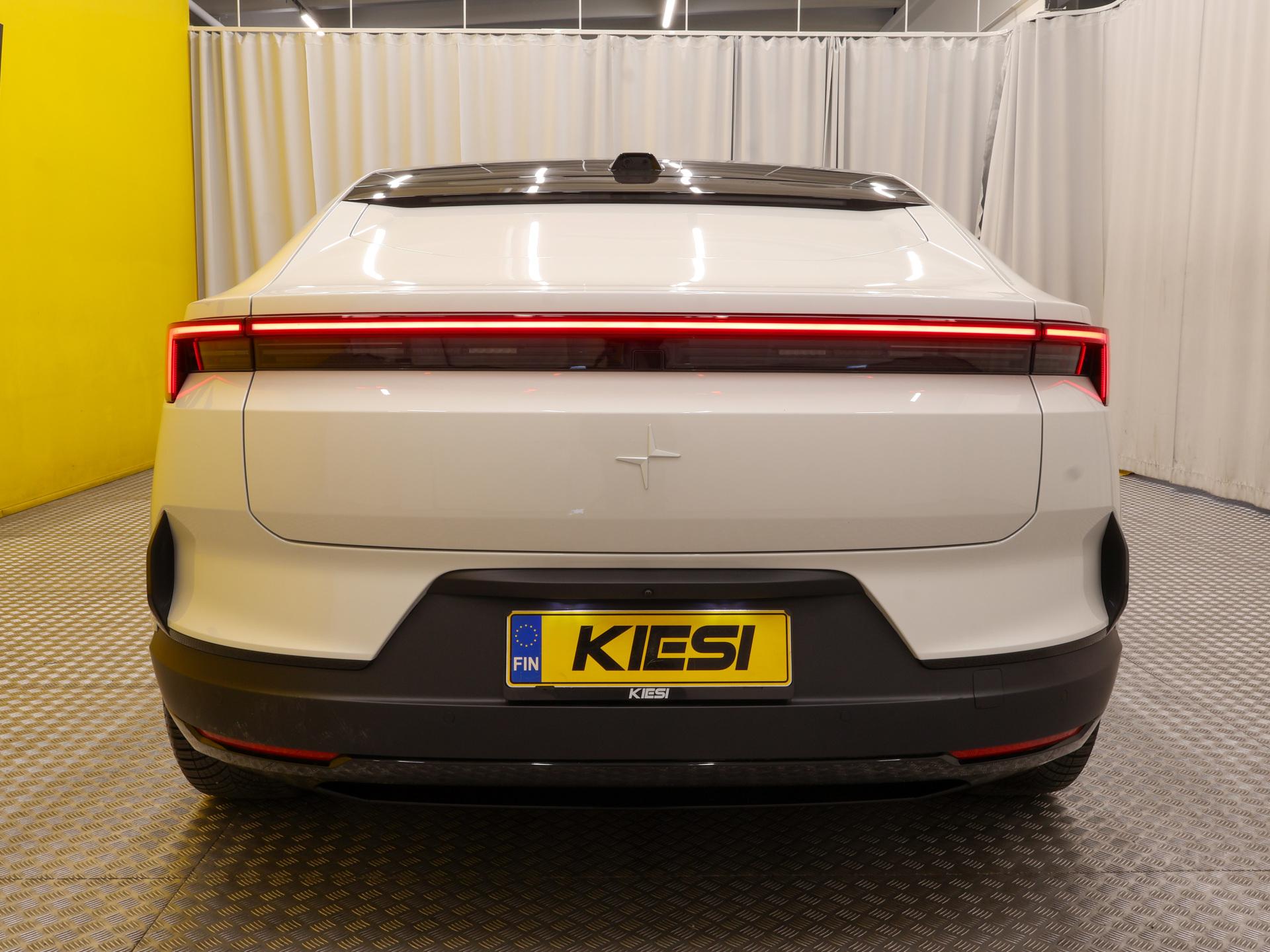Pienoiskuva 3: 2026 Polestar 4