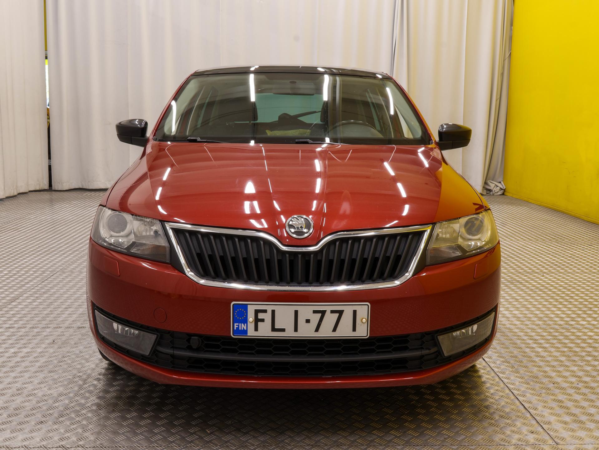 Skoda Rapid 2014, kuva 7/27