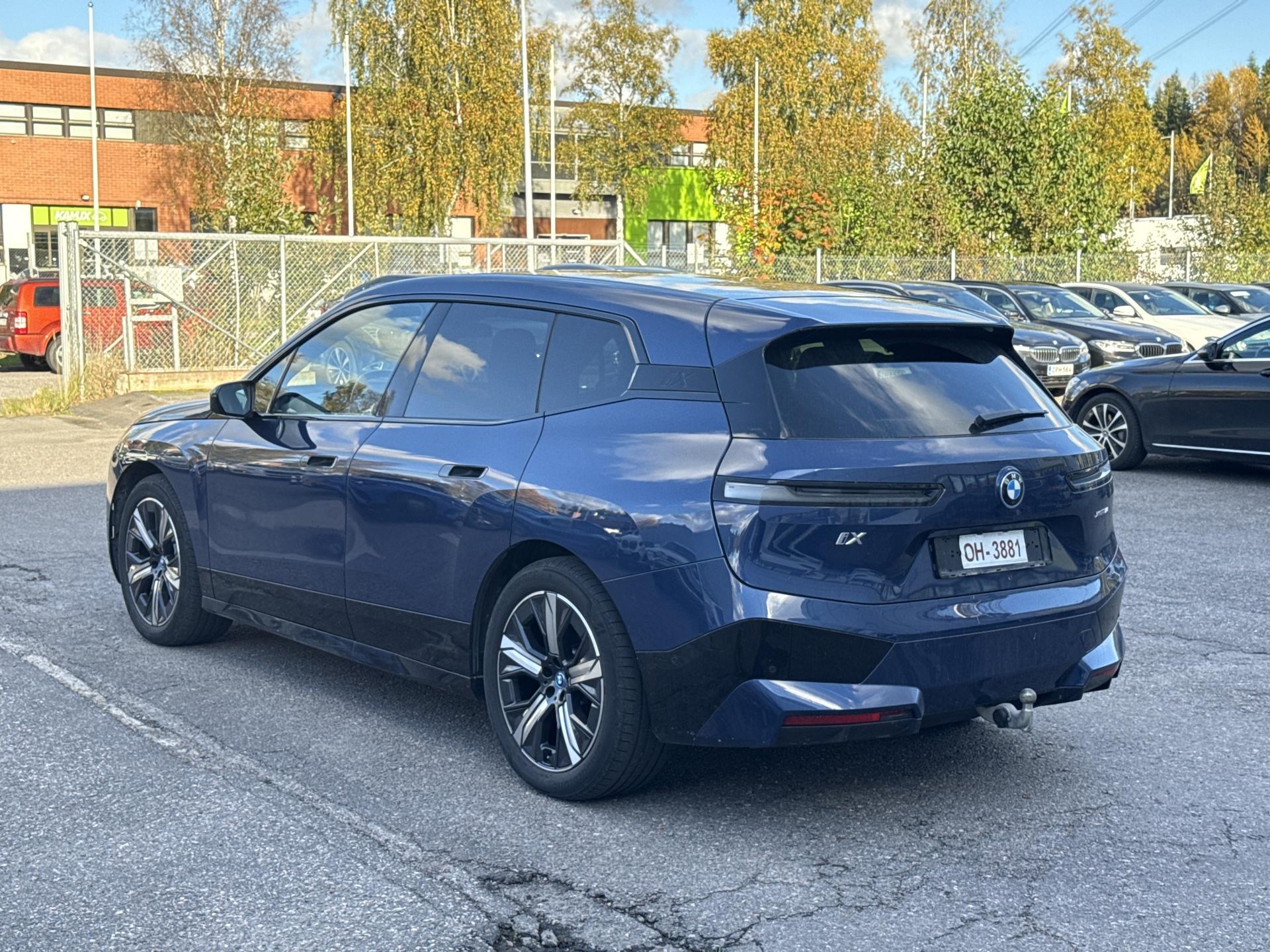 Näytä kaikki kuvat: 2023 BMW iX